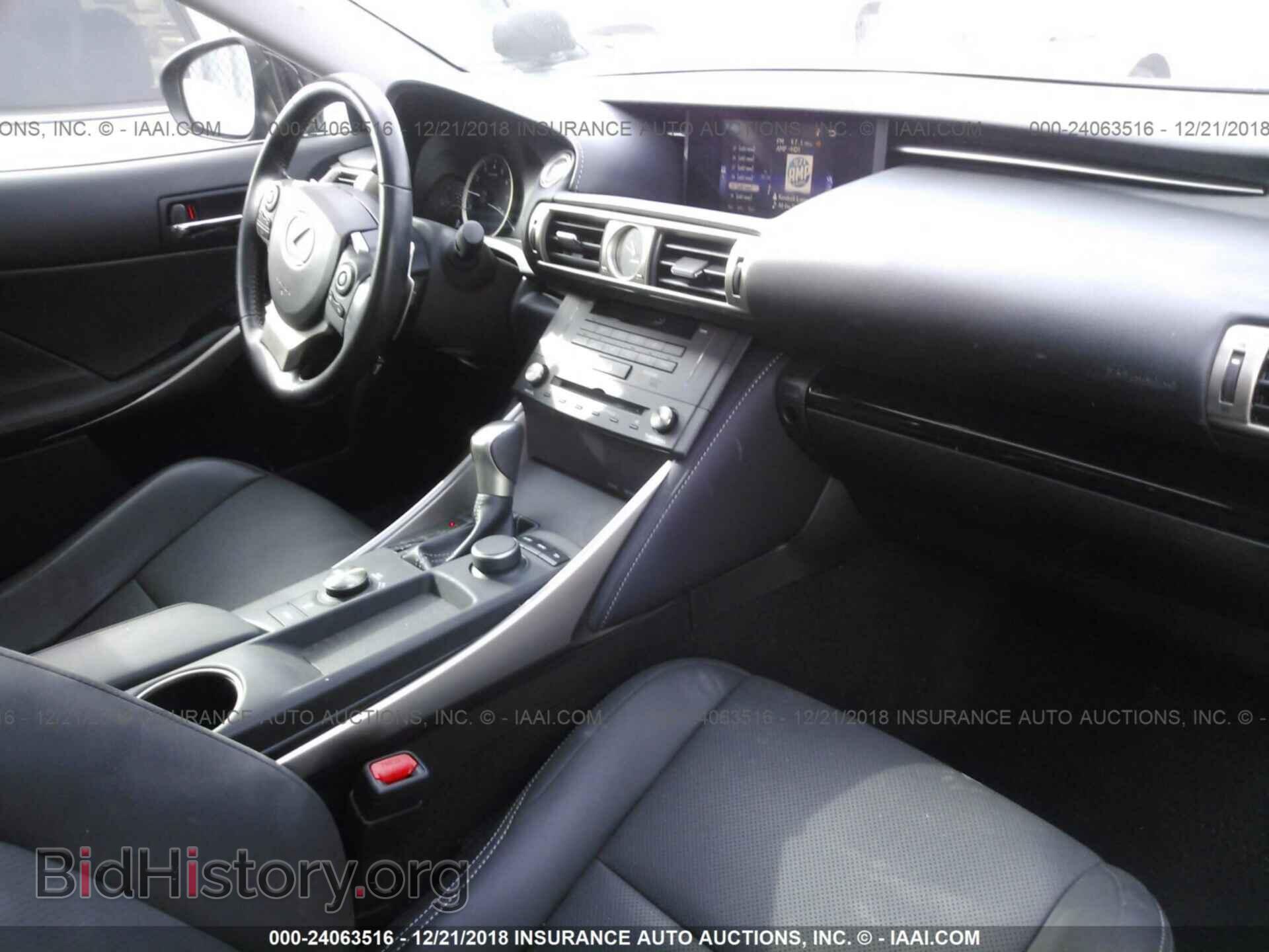 2016 LEXUS IS - VIN: JTHBA1D29G5038314 - Photo 5