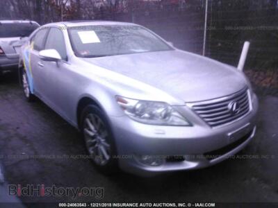 2011 Lexus LS 460, silver — VIN JTHCL5EF5B5009148, IAAI