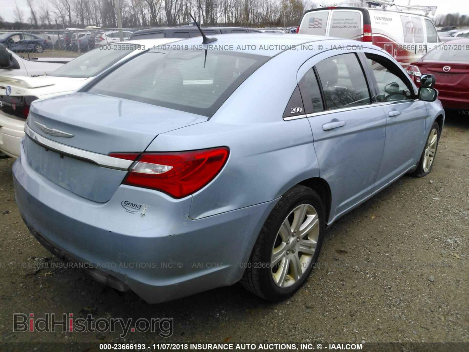 2012 CHRYSLER 200 - VIN: 1C3CCBBB0CN146716 - Photo 4