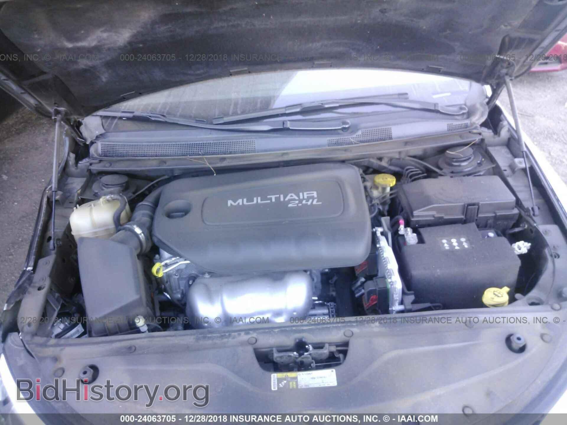 2015 CHRYSLER 200 - VIN: 1C3CCCAB1FN657508 - Photo 10