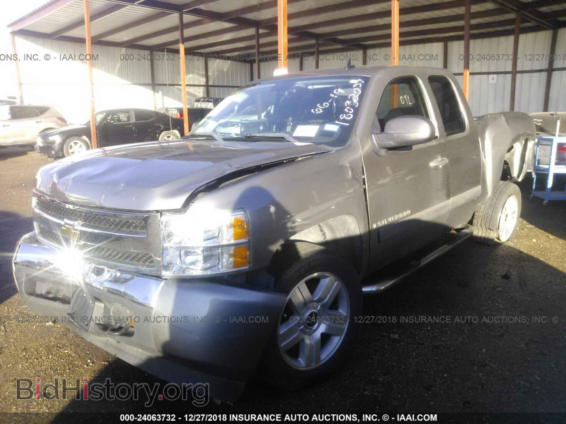 2007 CHEVROLET SILVERADO - VIN: 2GCEC19C971688398 - Photo 6