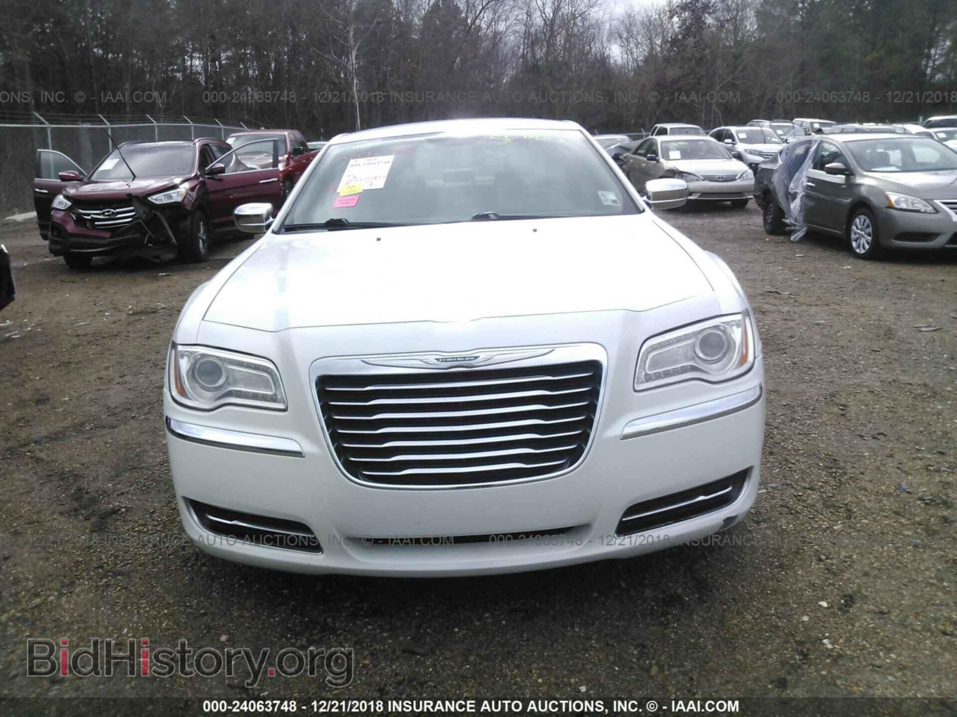 2013 CHRYSLER 300 - VIN: 2C3CCAAG7DH527464 - Фото 6