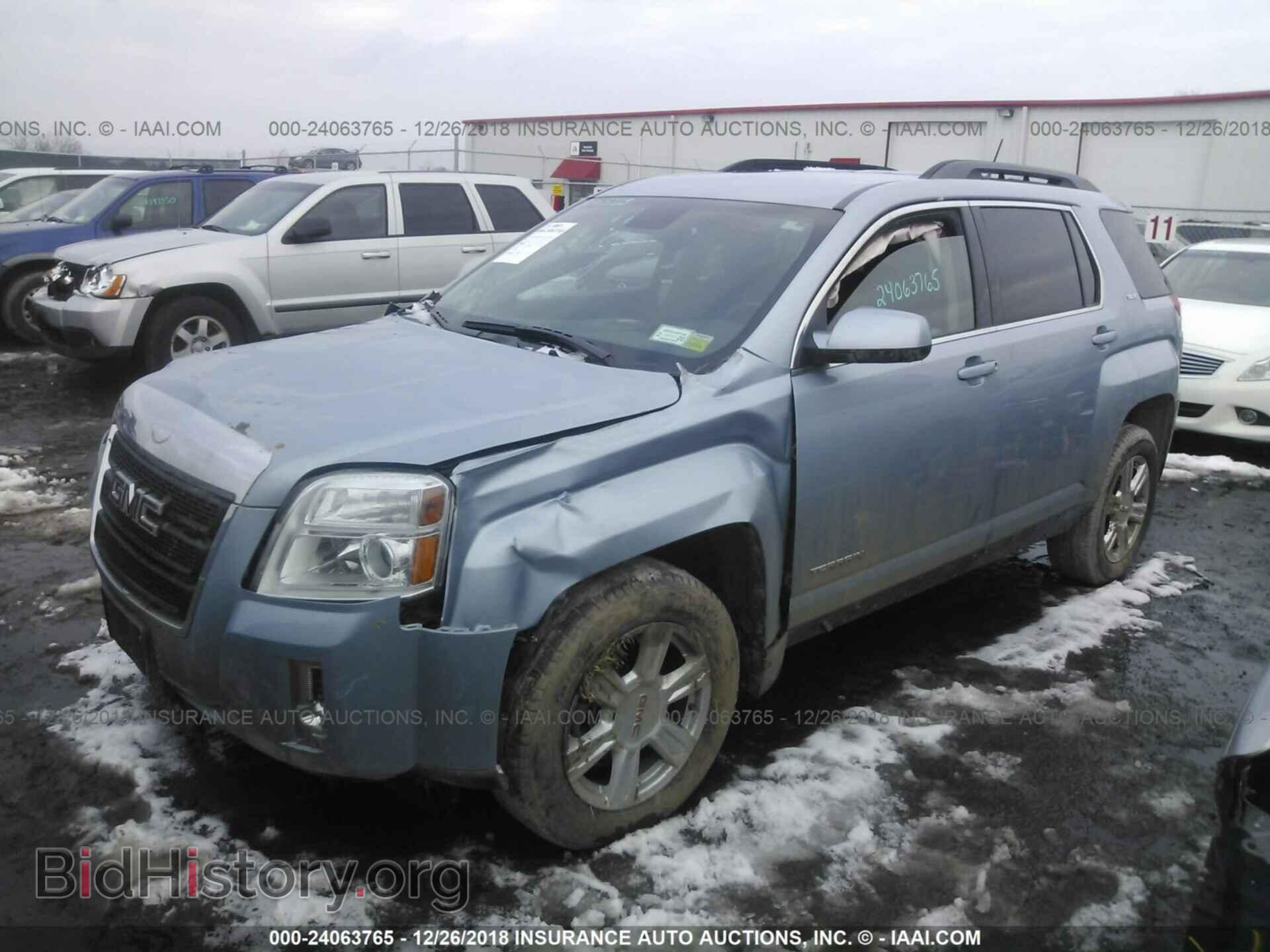 2014 GMC TERRAIN - VIN: 2GKALREK8E6381058 - Фото 2