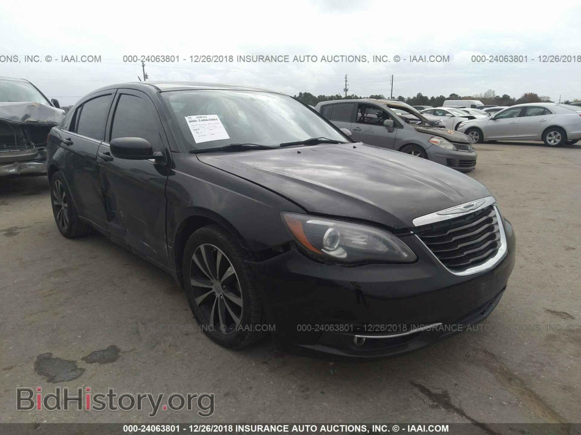 Фотография 1C3CCBHG5CN302056 - CHRYSLER 200 2012
