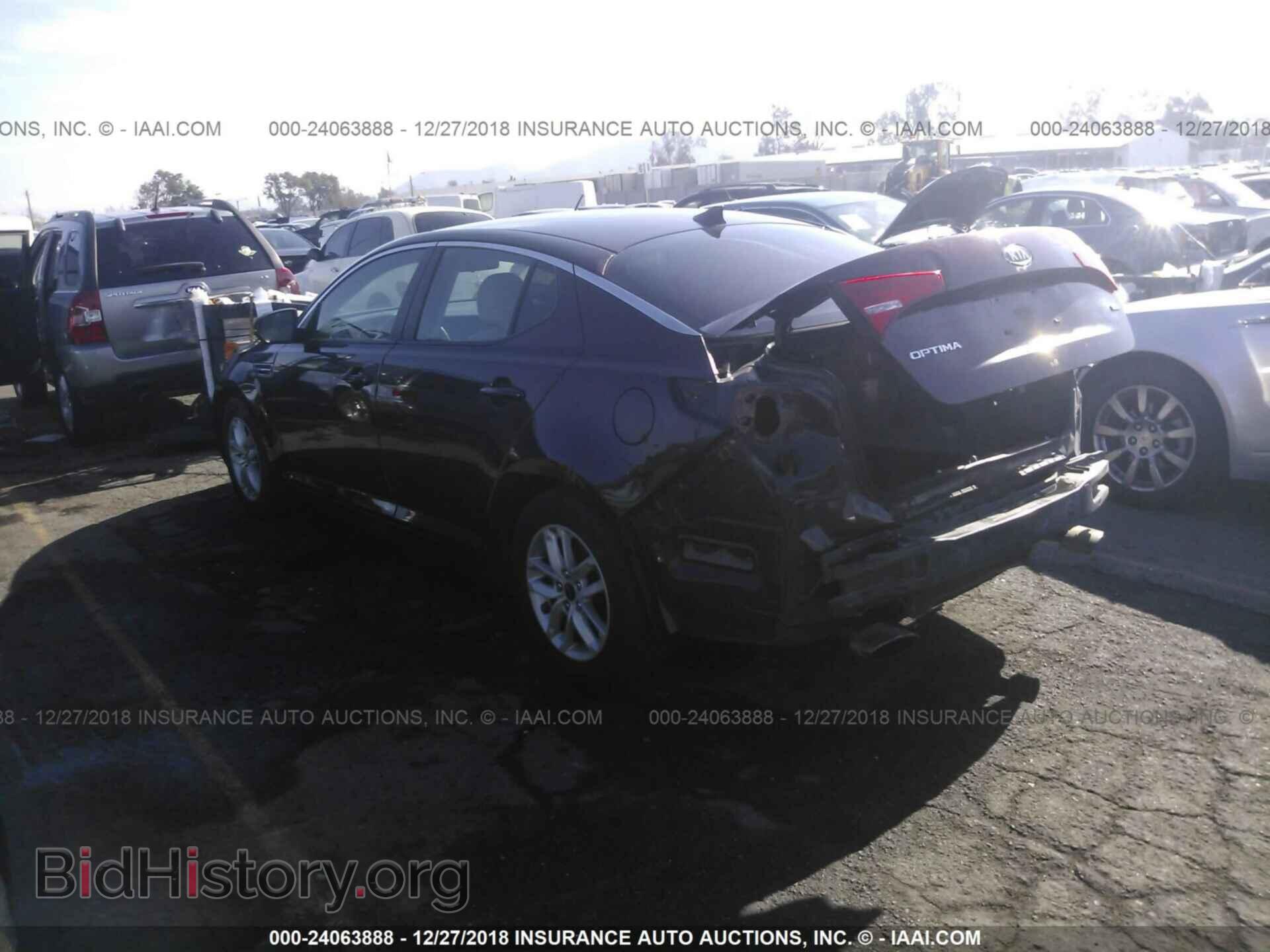 2011 KIA OPTIMA - VIN: KNAGM4A78B5093875 - Фото 3