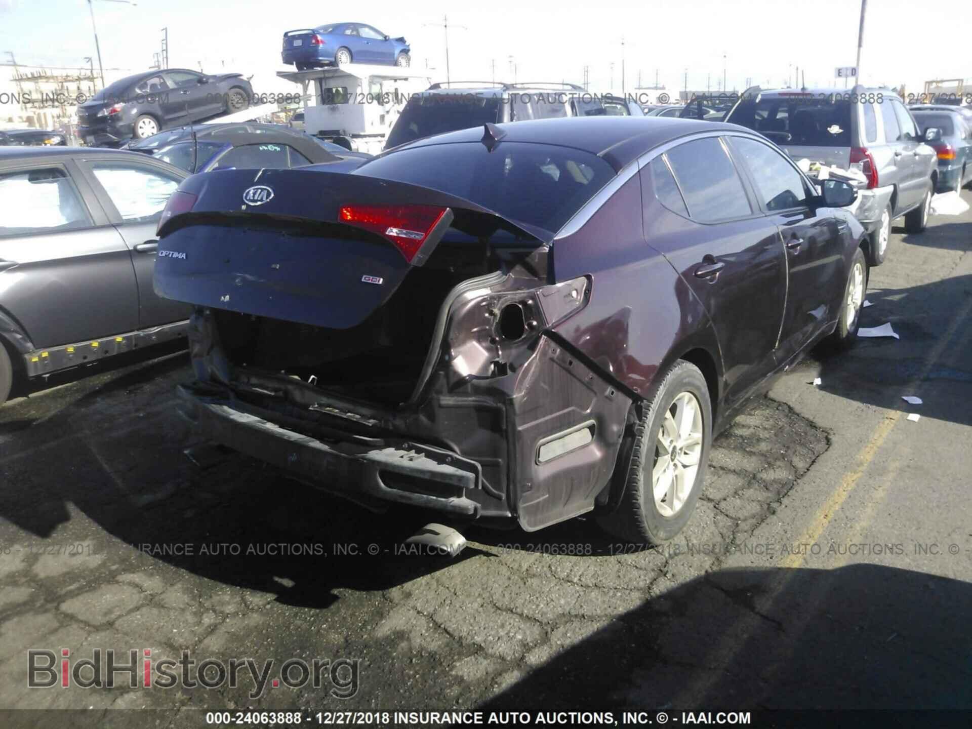 2011 KIA OPTIMA - VIN: KNAGM4A78B5093875 - Фото 4