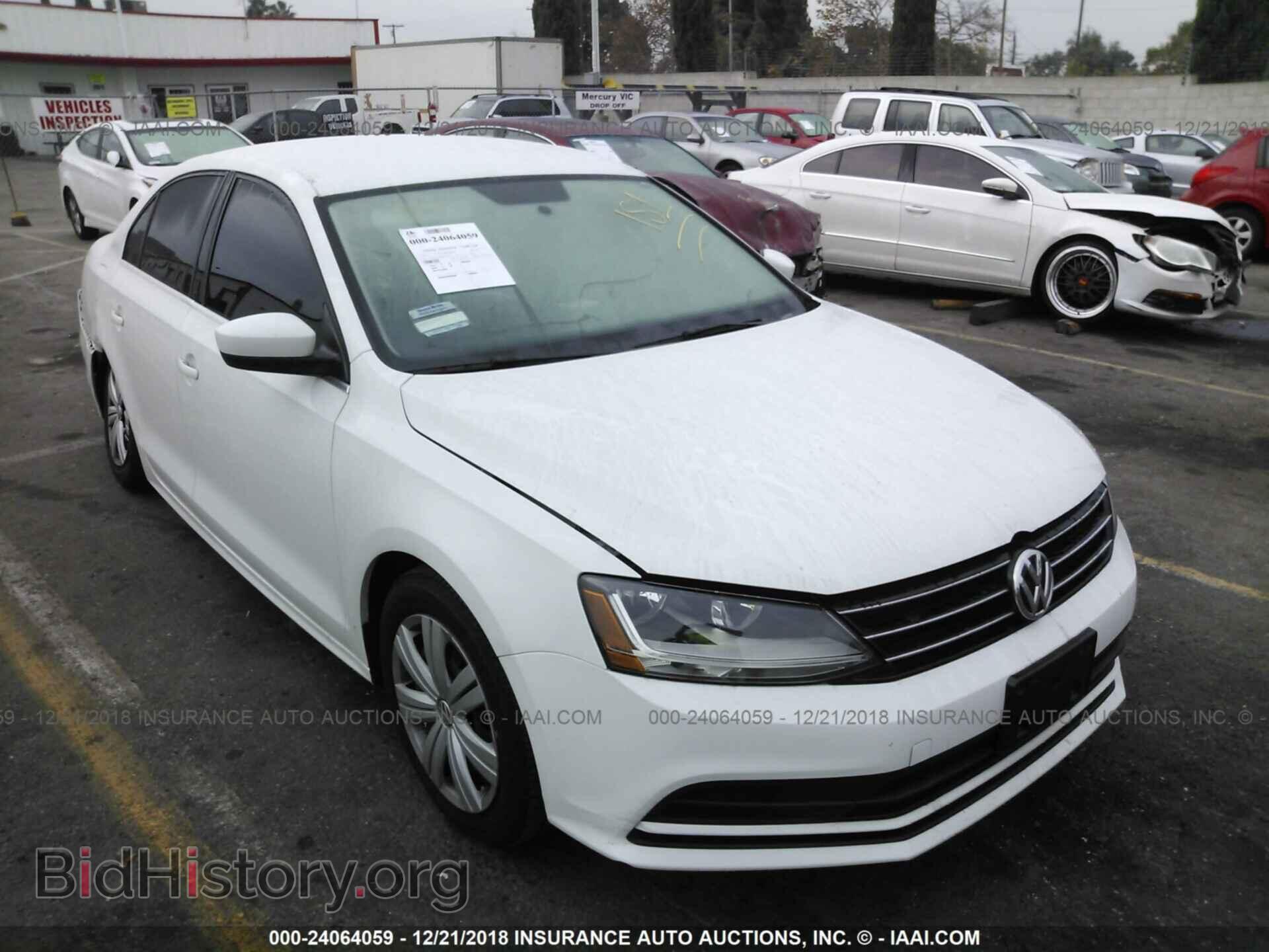 Фотография 3VW2B7AJ2HM410646 - VOLKSWAGEN JETTA 2017