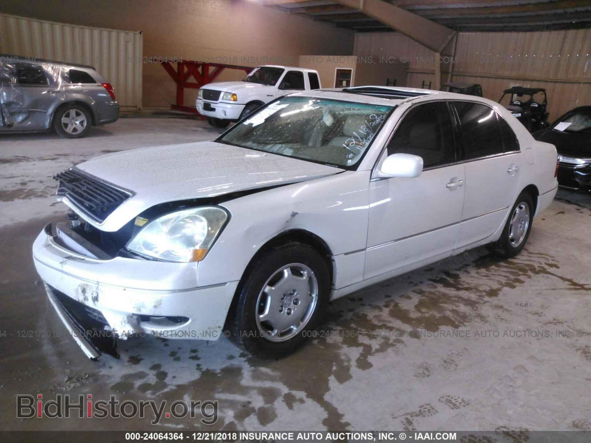2002 LEXUS LS - VIN: JTHBN30F220065806 - Photo 2