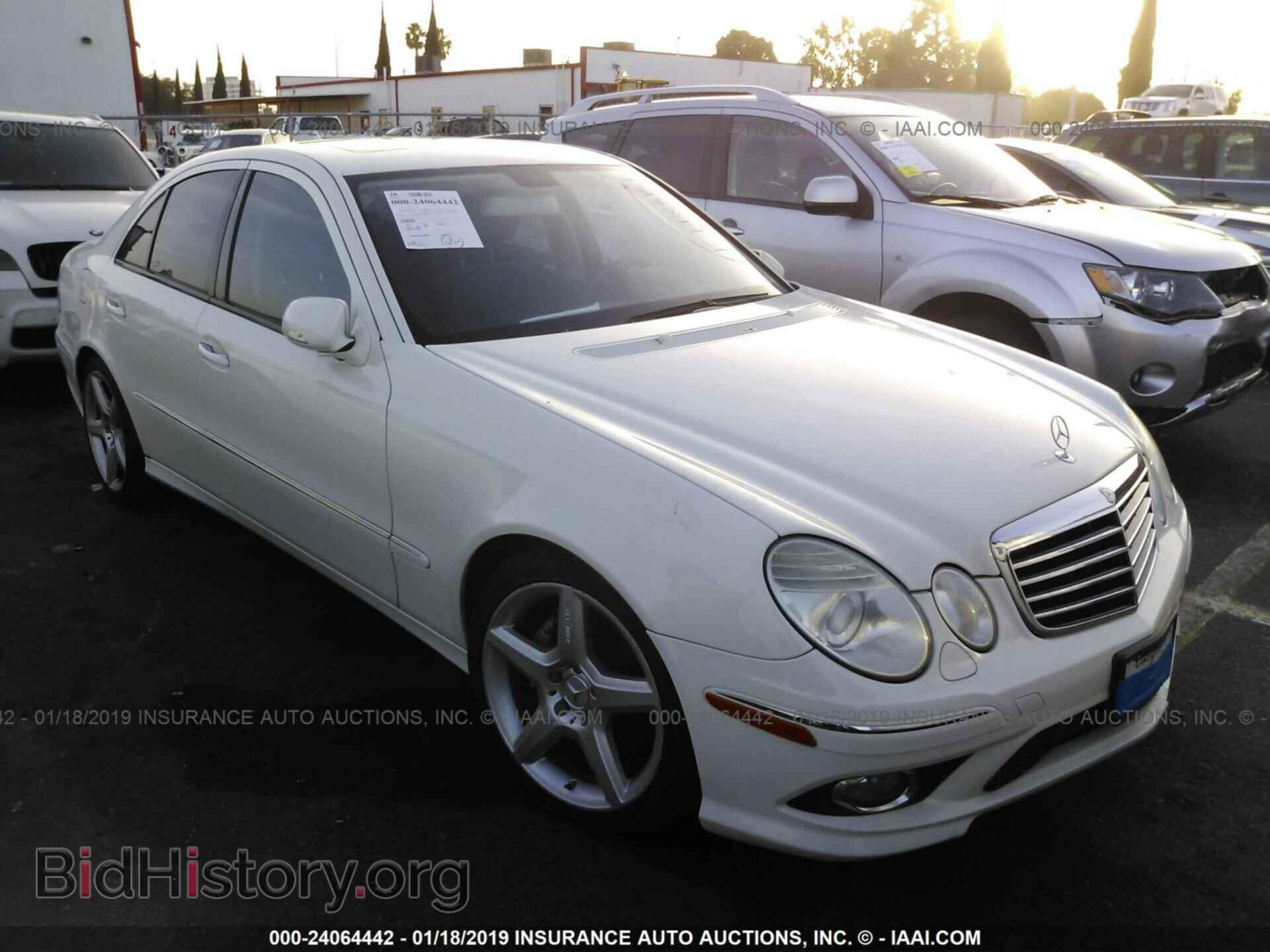 Photo WDBUF56X39B422278 - MERCEDES-BENZ E 2009