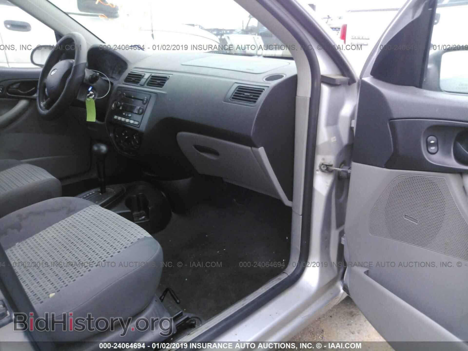 2007 FORD FOCUS - VIN: 1FAFP34N77W366208 - Photo 5