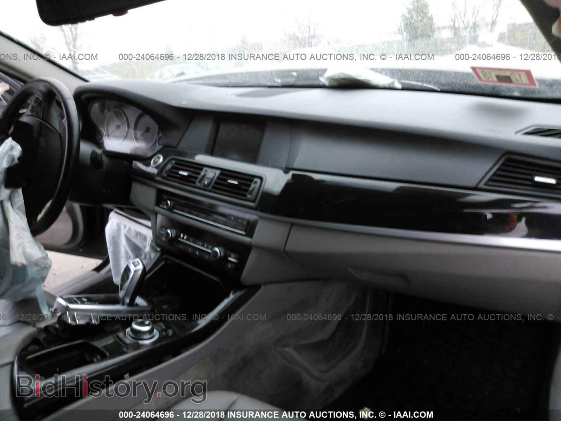 2011 BMW 528 - VIN: WBAFR1C59BC740299 - Фото 5