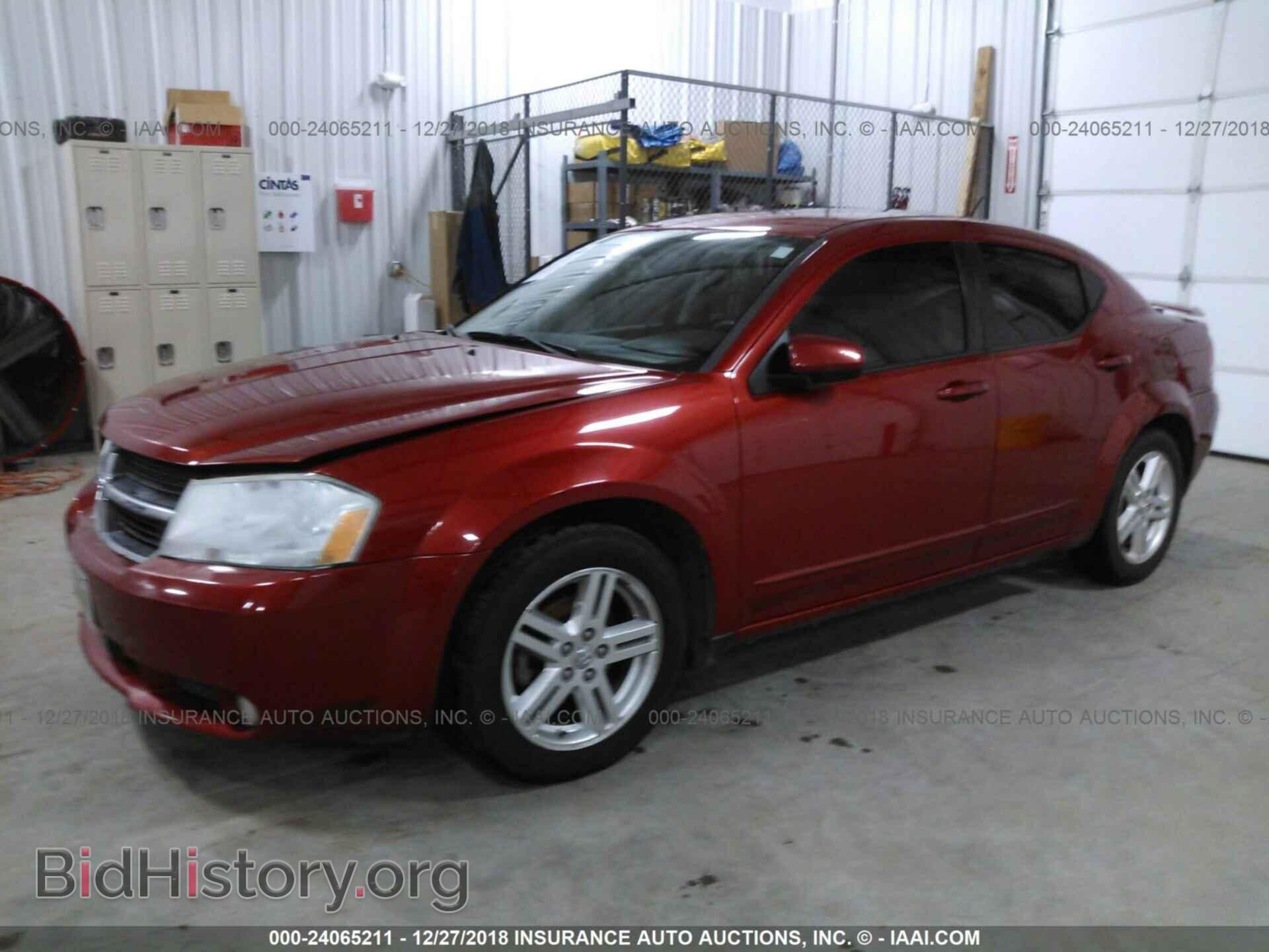 2010 DODGE AVENGER - VIN: 1B3CC5FB0AN141831 - Photo 2