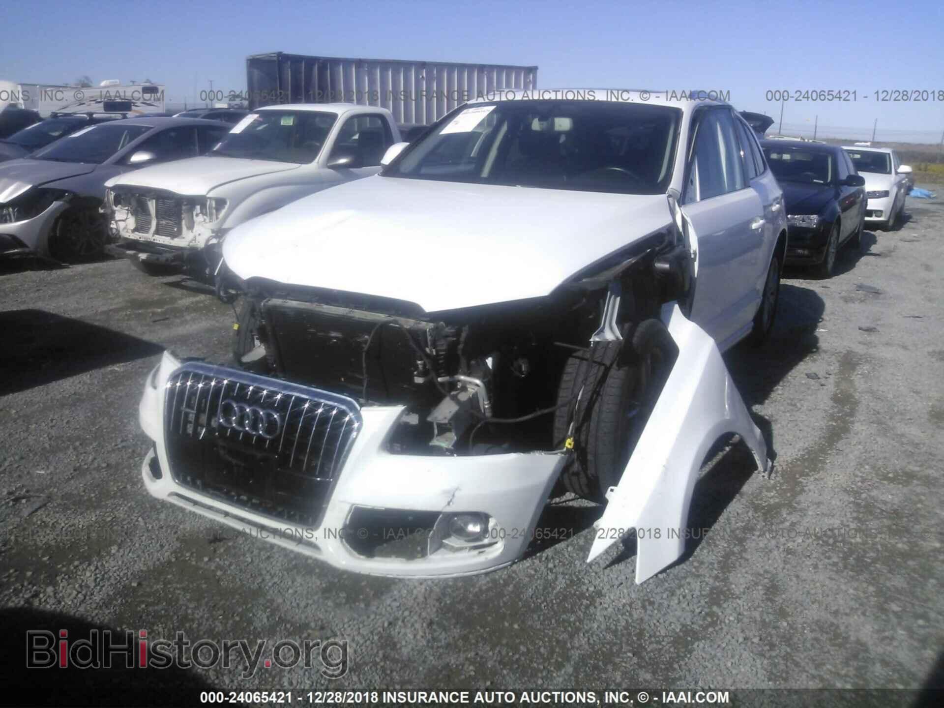 2014 AUDI Q5 - VIN: WA1CMAFP9EA026734 - Фото 2