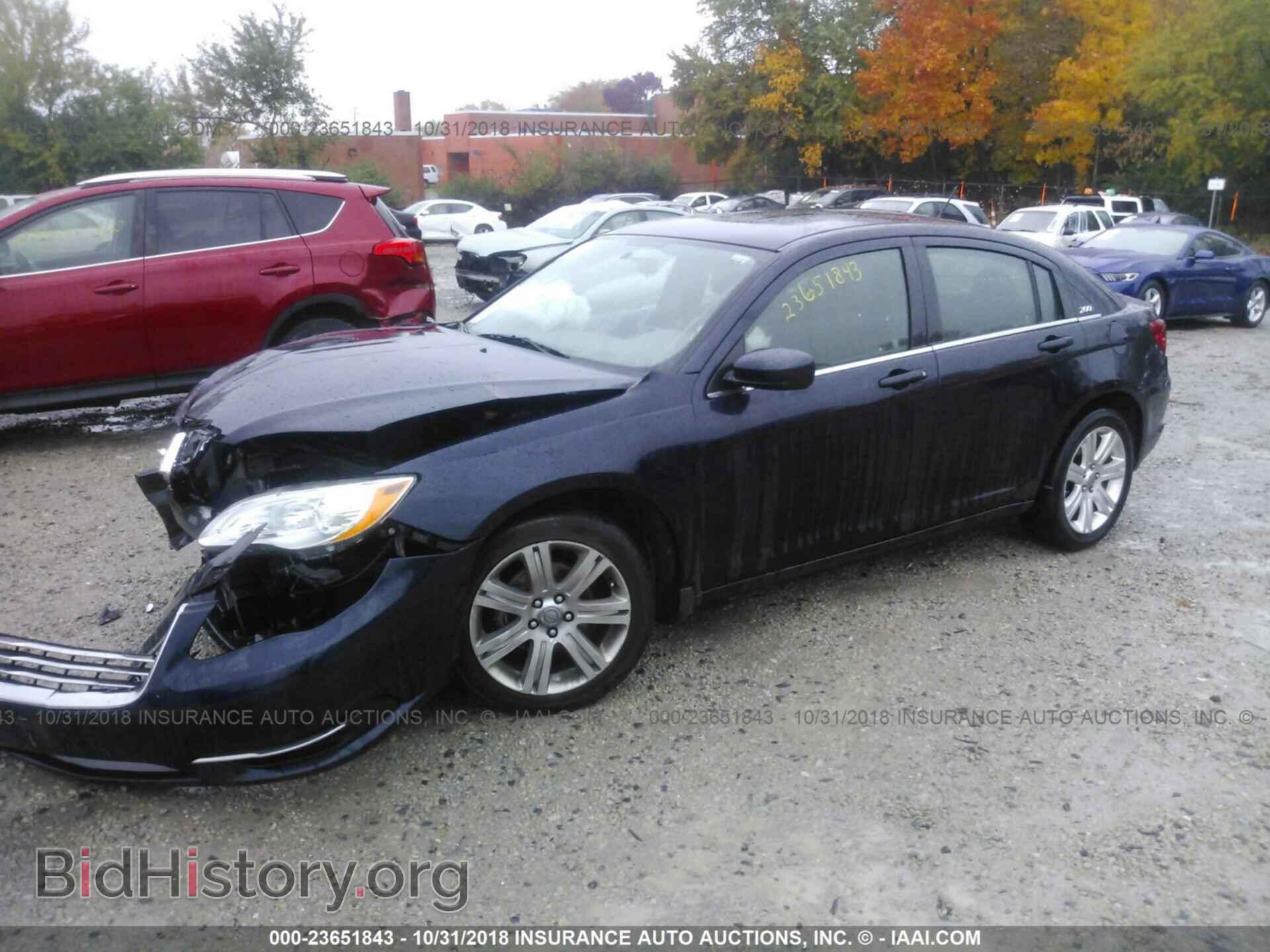 2012 CHRYSLER 200 - VIN: 1C3CCBBG3CN131039 - Фото 2