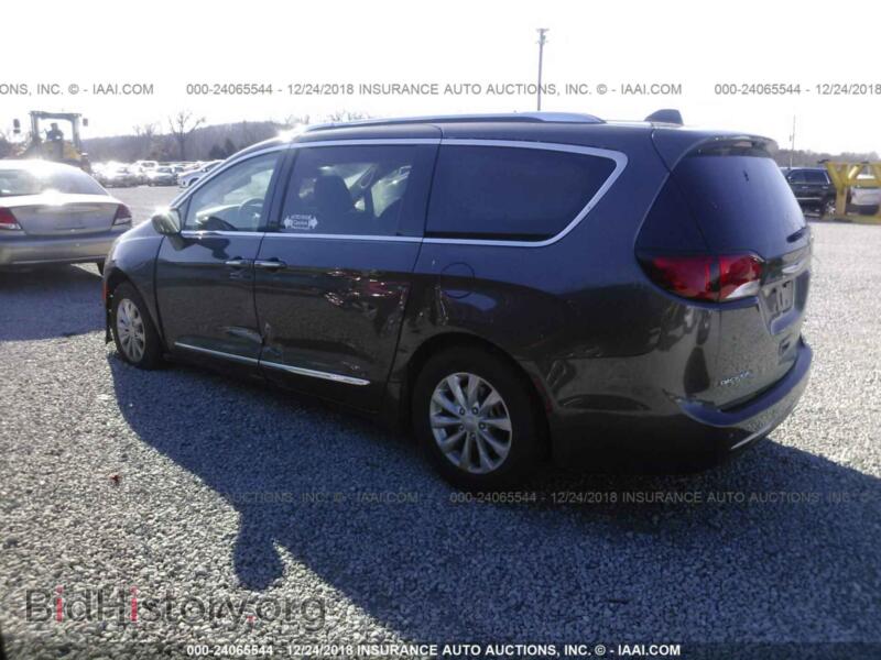 2018 Chrysler PACIFICA (VIN 2C4RC1BG4JR317186) — photo 3 of 10