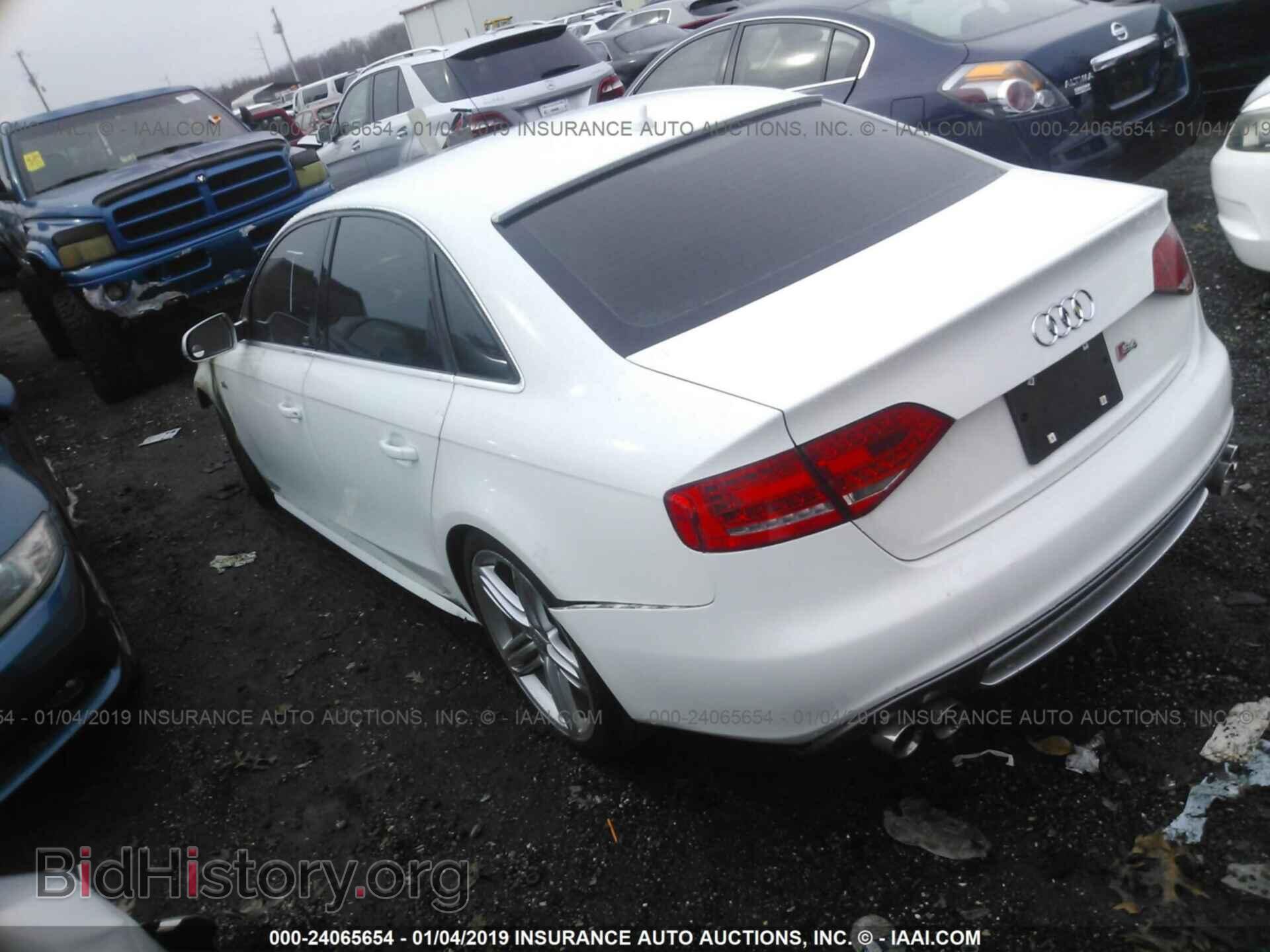 2010 AUDI S4 - VIN: WAUBGAFL8AA104370 - Фото 3
