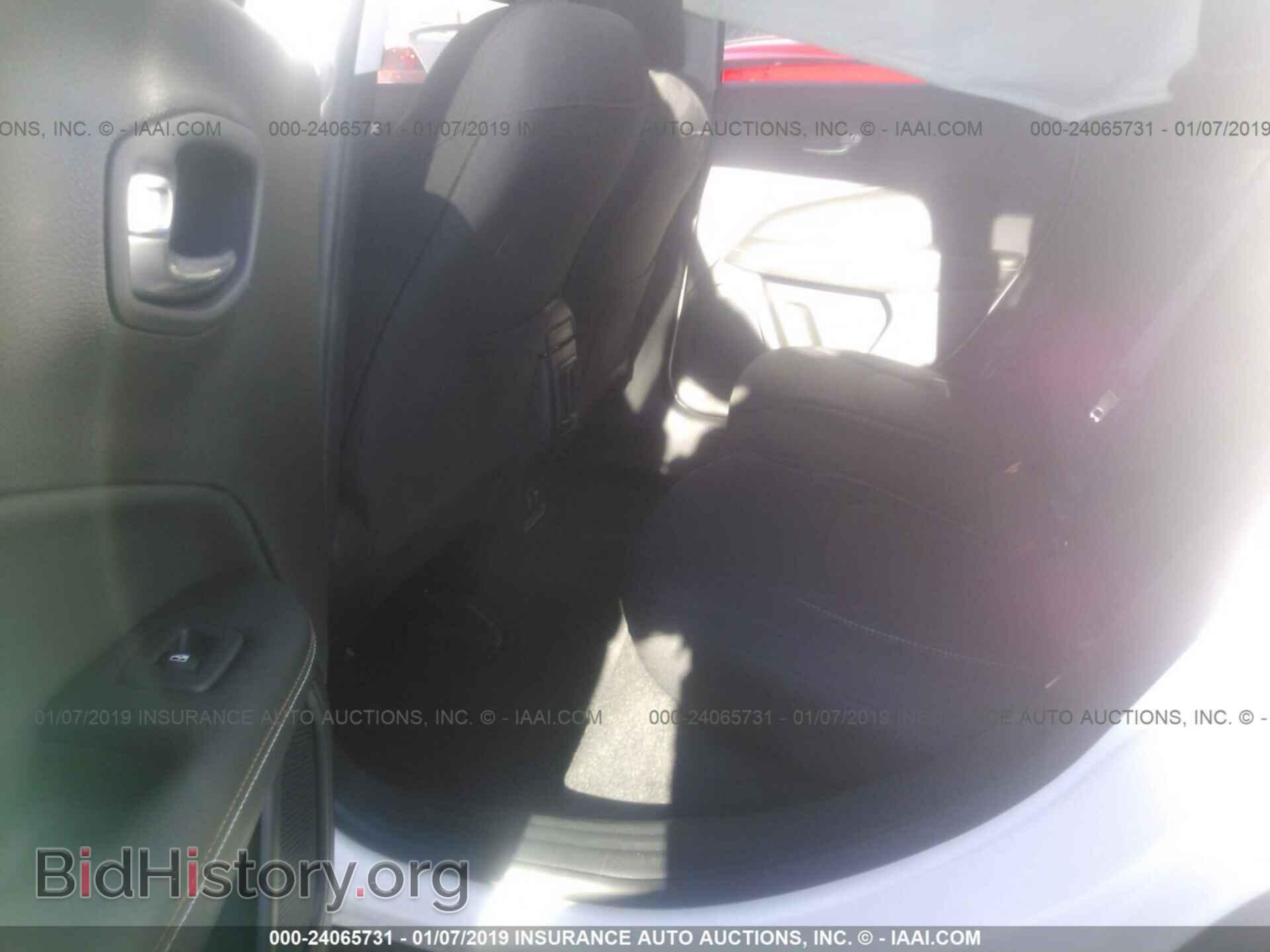 2018 JEEP COMPASS - VIN: 3C4NJCAB5JT368781 - Фото 8