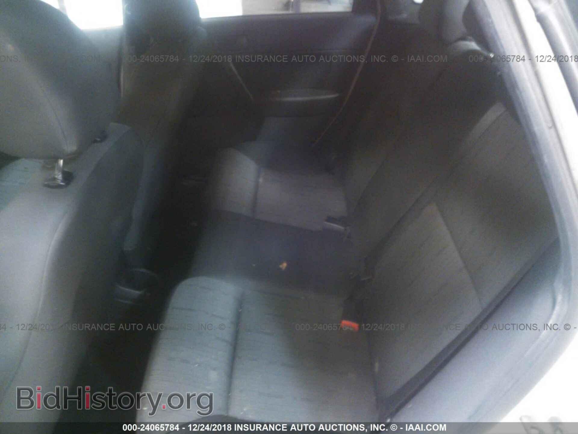 2010 FORD FOCUS - VIN: 1FAHP3FN7AW135564 - Фото 8
