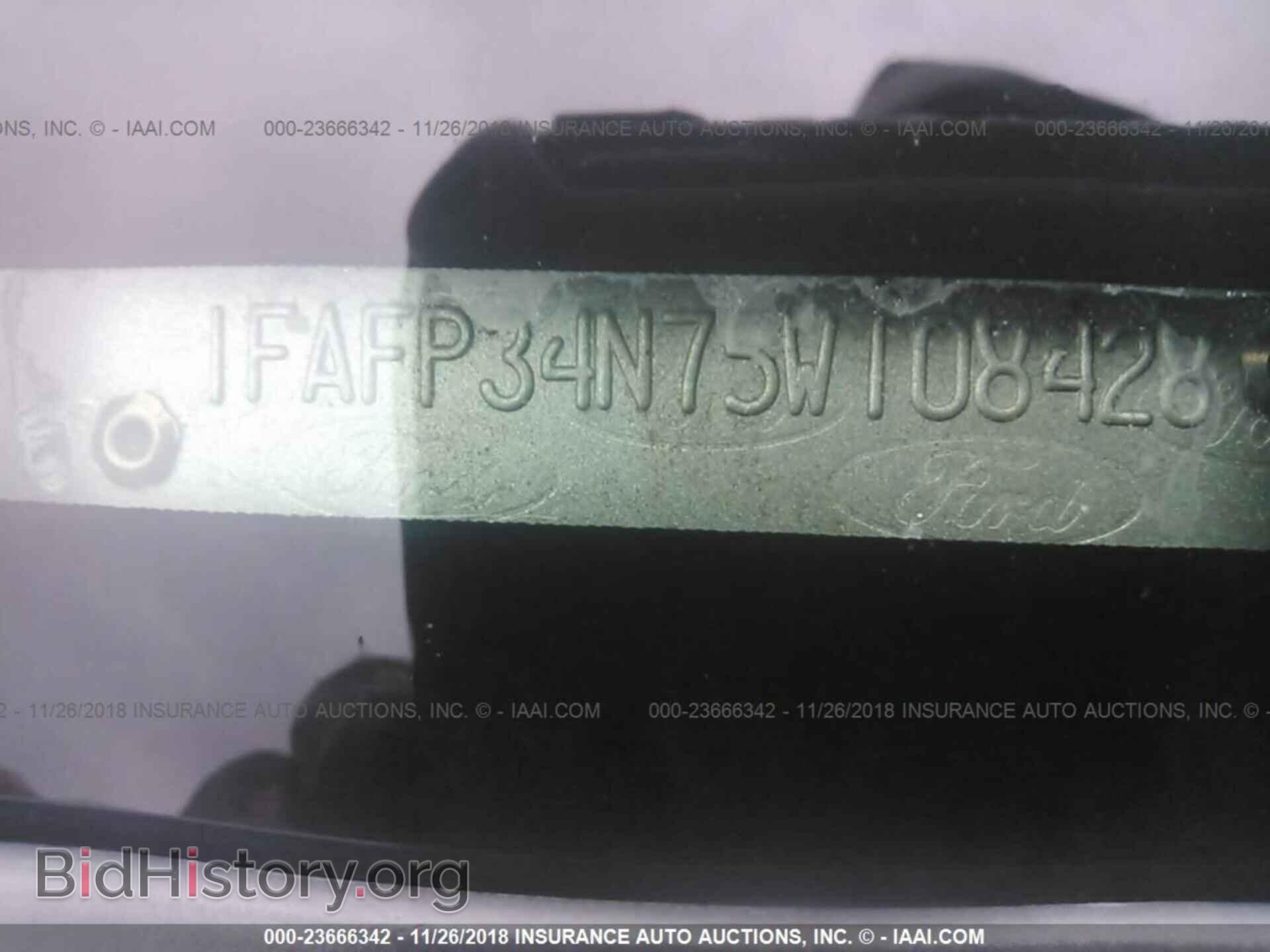 2005 FORD FOCUS - VIN: 1FAFP34N75W108428 - Фото 9