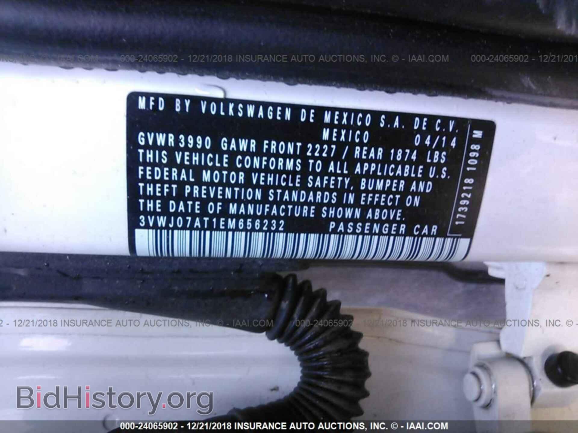 2014 VOLKSWAGEN BEETLE - VIN: 3VWJ07AT1EM656232 - Фото 9