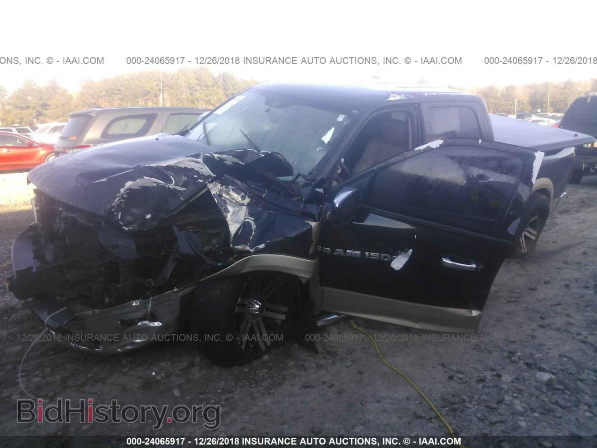 2011 DODGE RAM 1500 - VIN: 1D7RB1CT4BS543782 - Фото 2