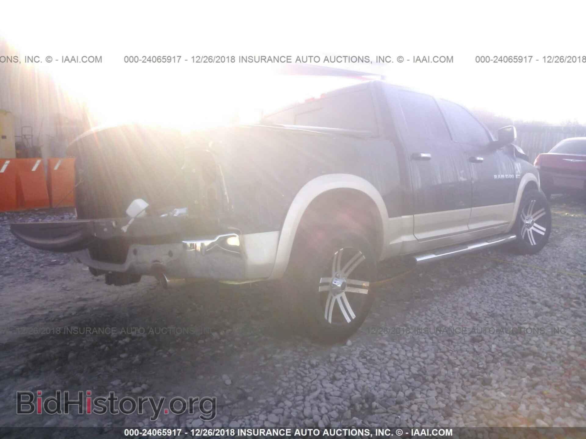 2011 DODGE RAM 1500 - VIN: 1D7RB1CT4BS543782 - Фото 4