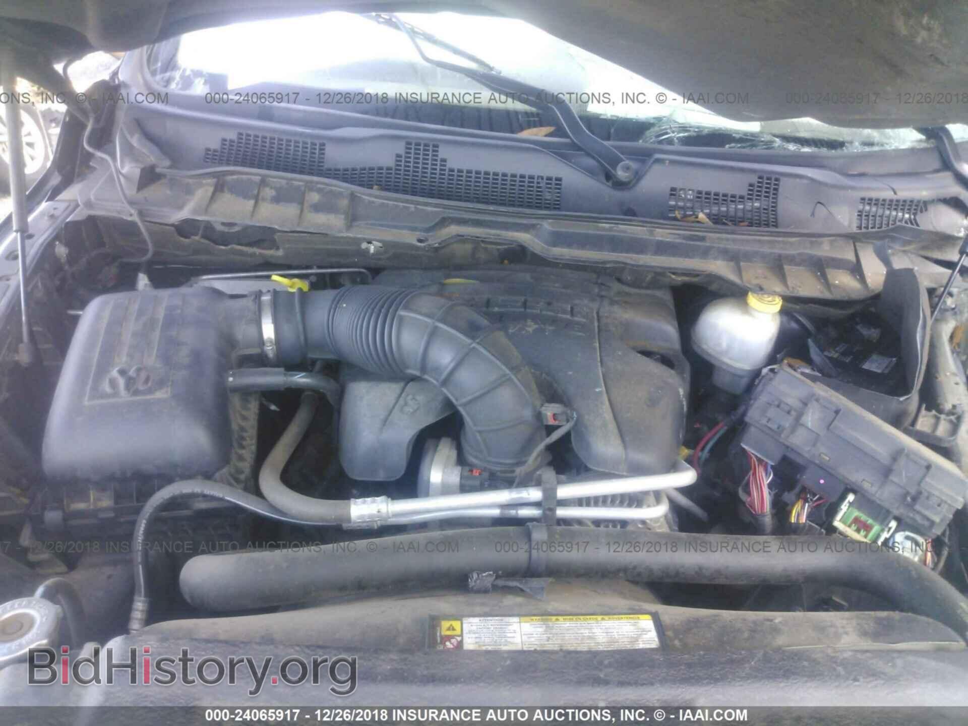 2011 DODGE RAM 1500 - VIN: 1D7RB1CT4BS543782 - Фото 10