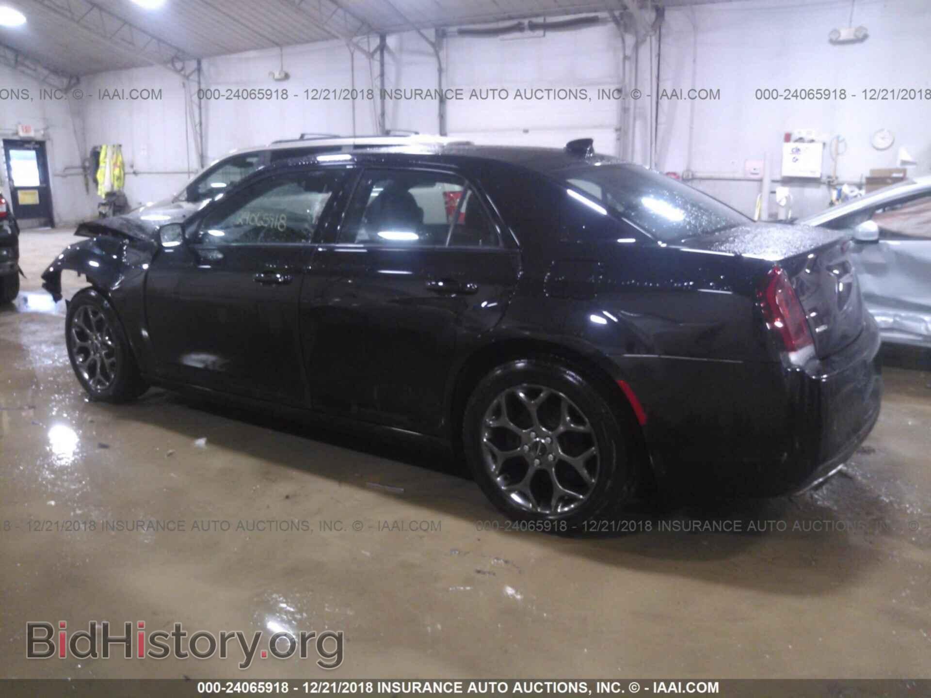 2016 CHRYSLER 300 - VIN: 2C3CCAGG4GH321207 - Фото 3