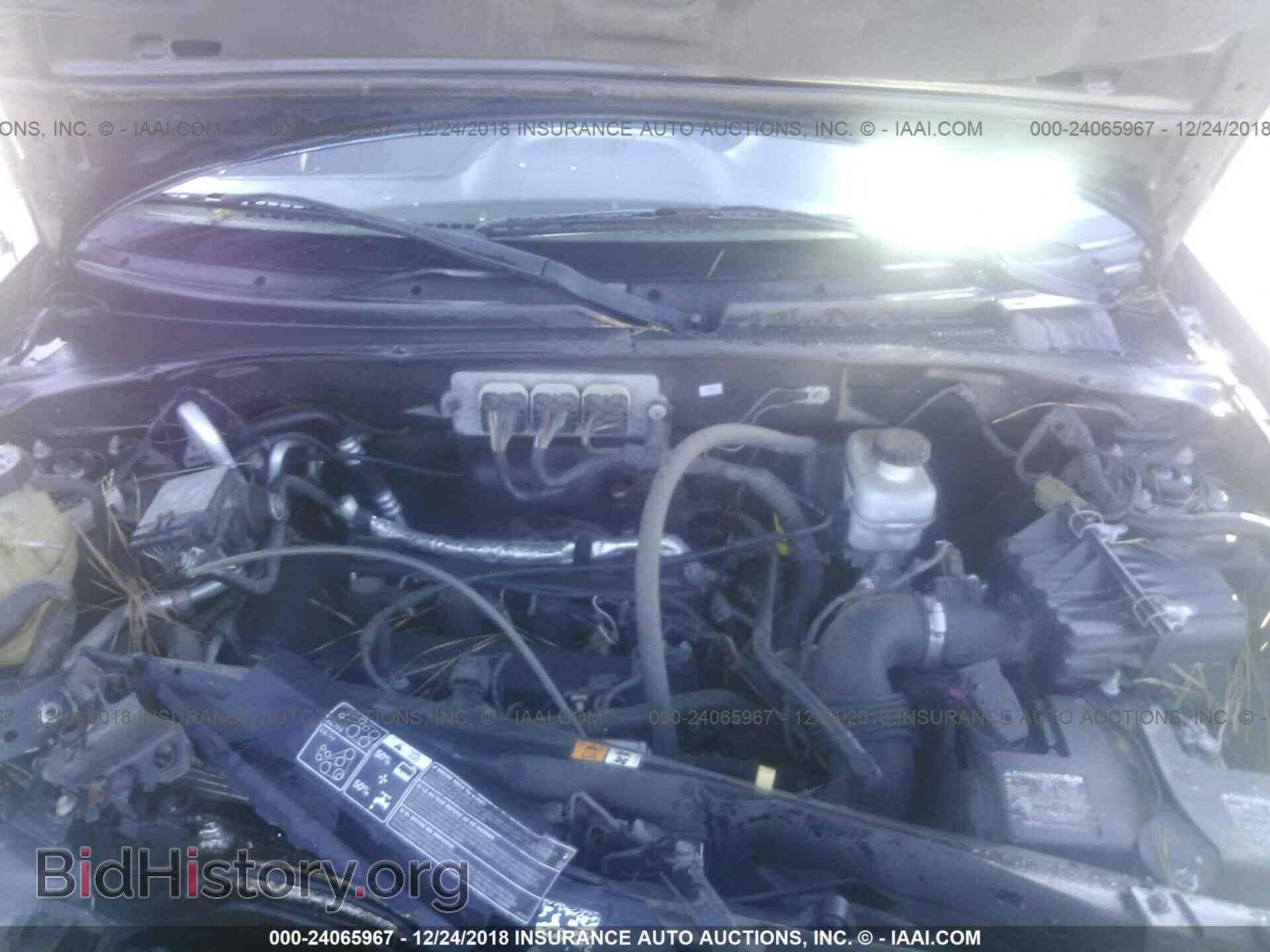 2007 FORD ESCAPE - VIN: 1FMCU02Z37KA18077 - Фото 10