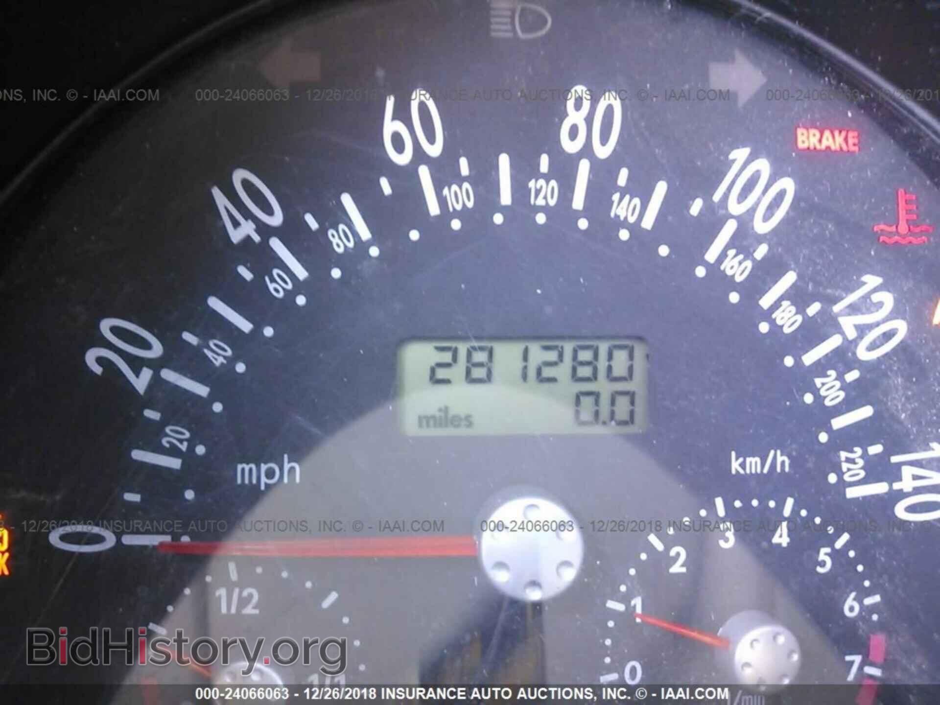 2000 VOLKSWAGEN NEW BEETLE - VIN: 3VWCC21C8YM425108 - Фото 7