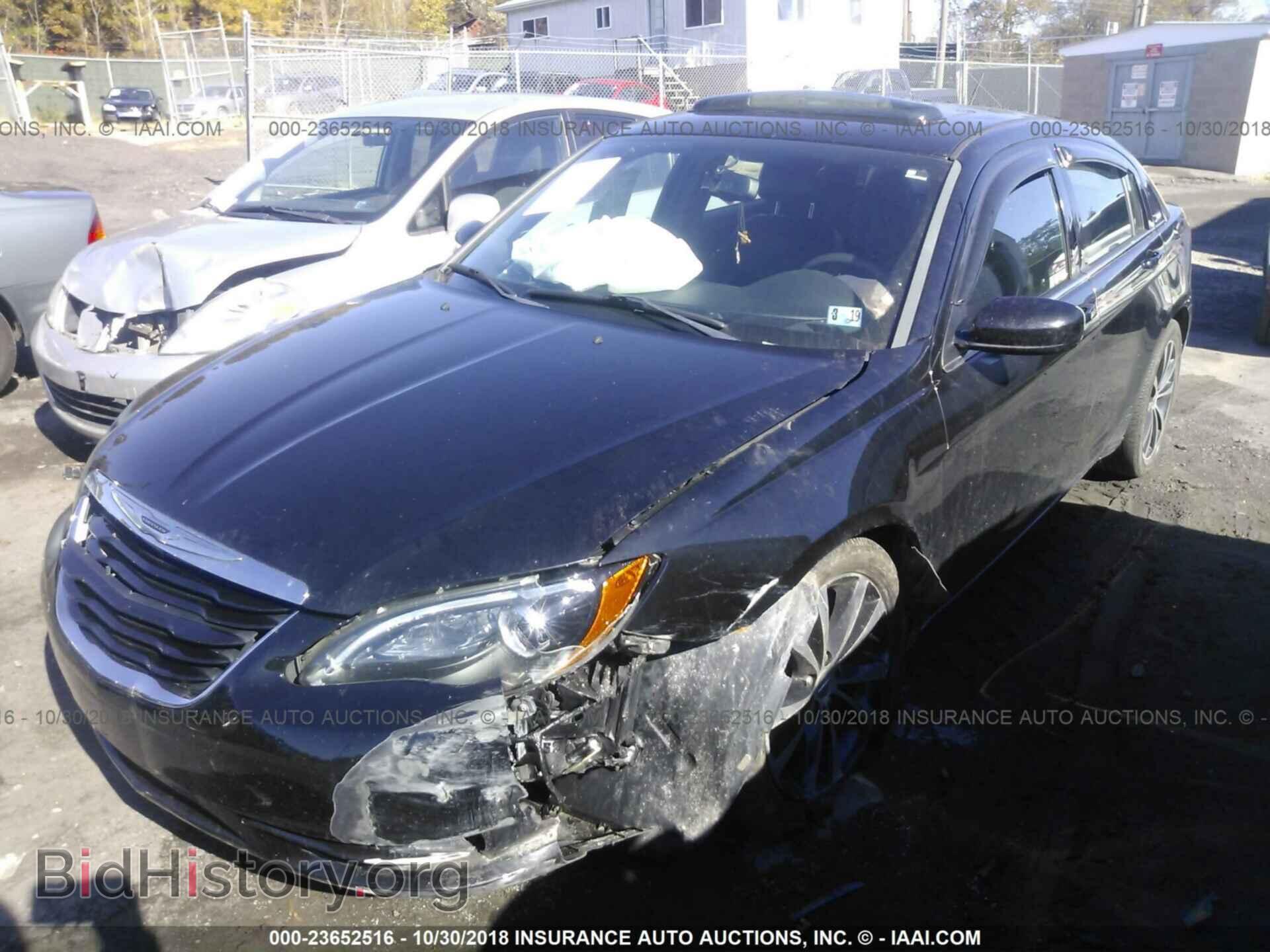 2013 CHRYSLER 200 - VIN: 1C3CCBCG2DN543288 - Фото 2