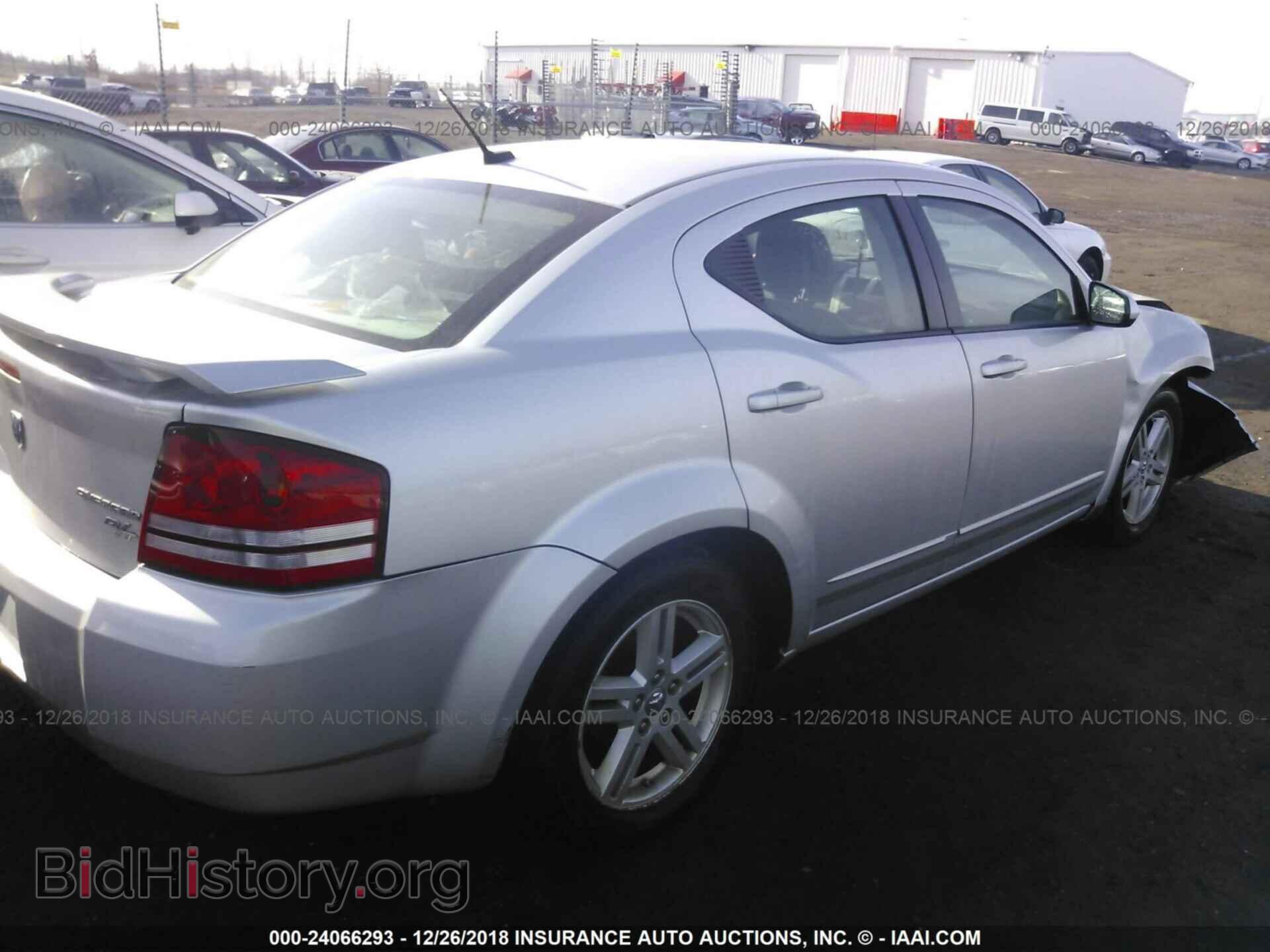 2010 DODGE AVENGER - VIN: 1B3CC5FB2AN234558 - Photo 4