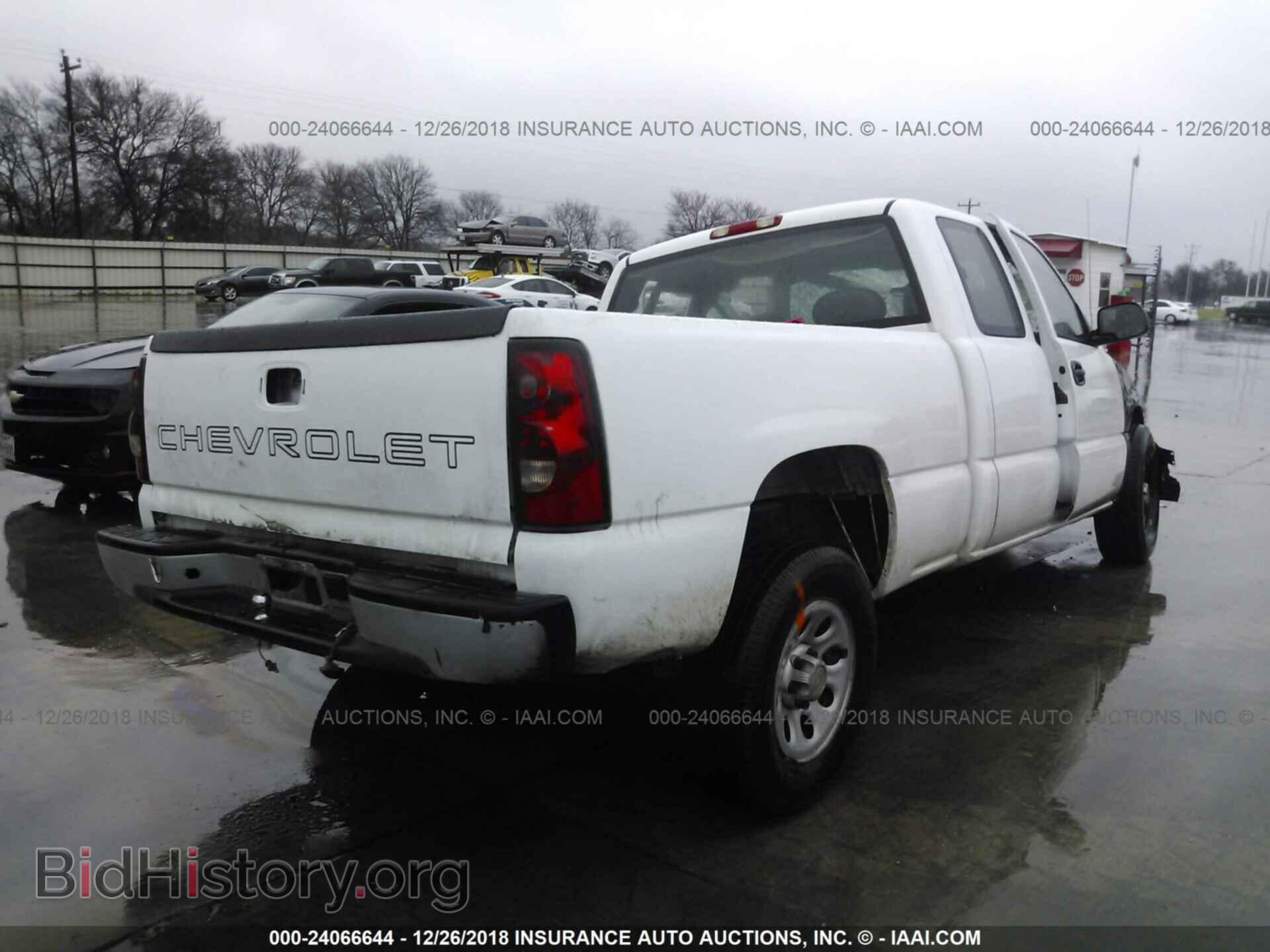 2006 CHEVROLET SILVERADO - VIN: 1GCEC19VX6Z244177 - Фото 4