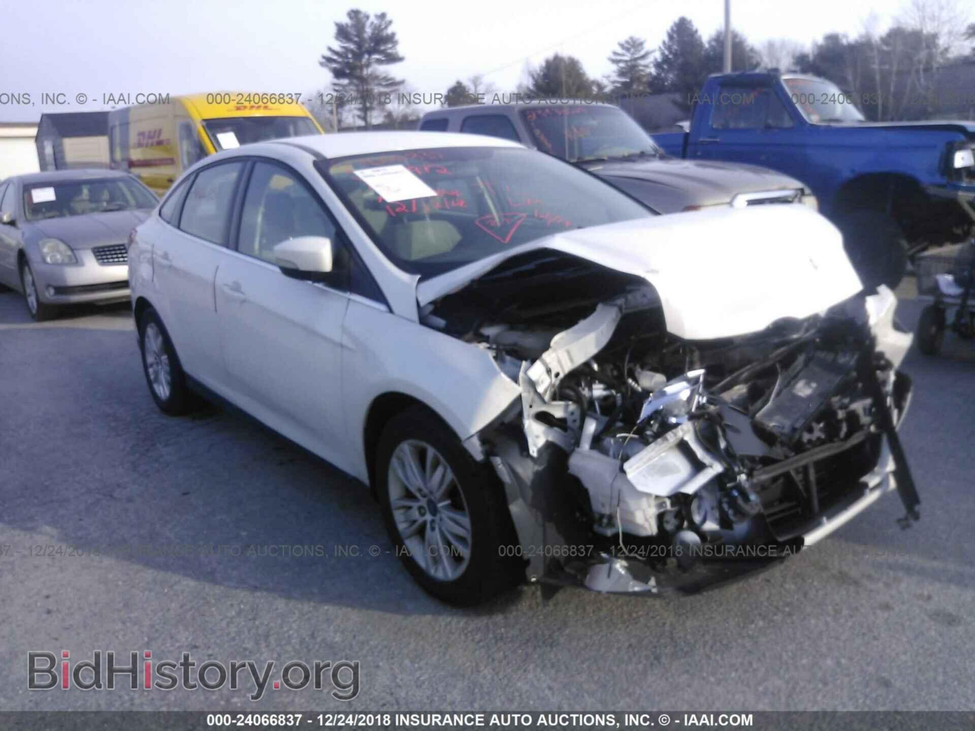 Photo 1FAHP3H29CL178424 - FORD FOCUS 2012