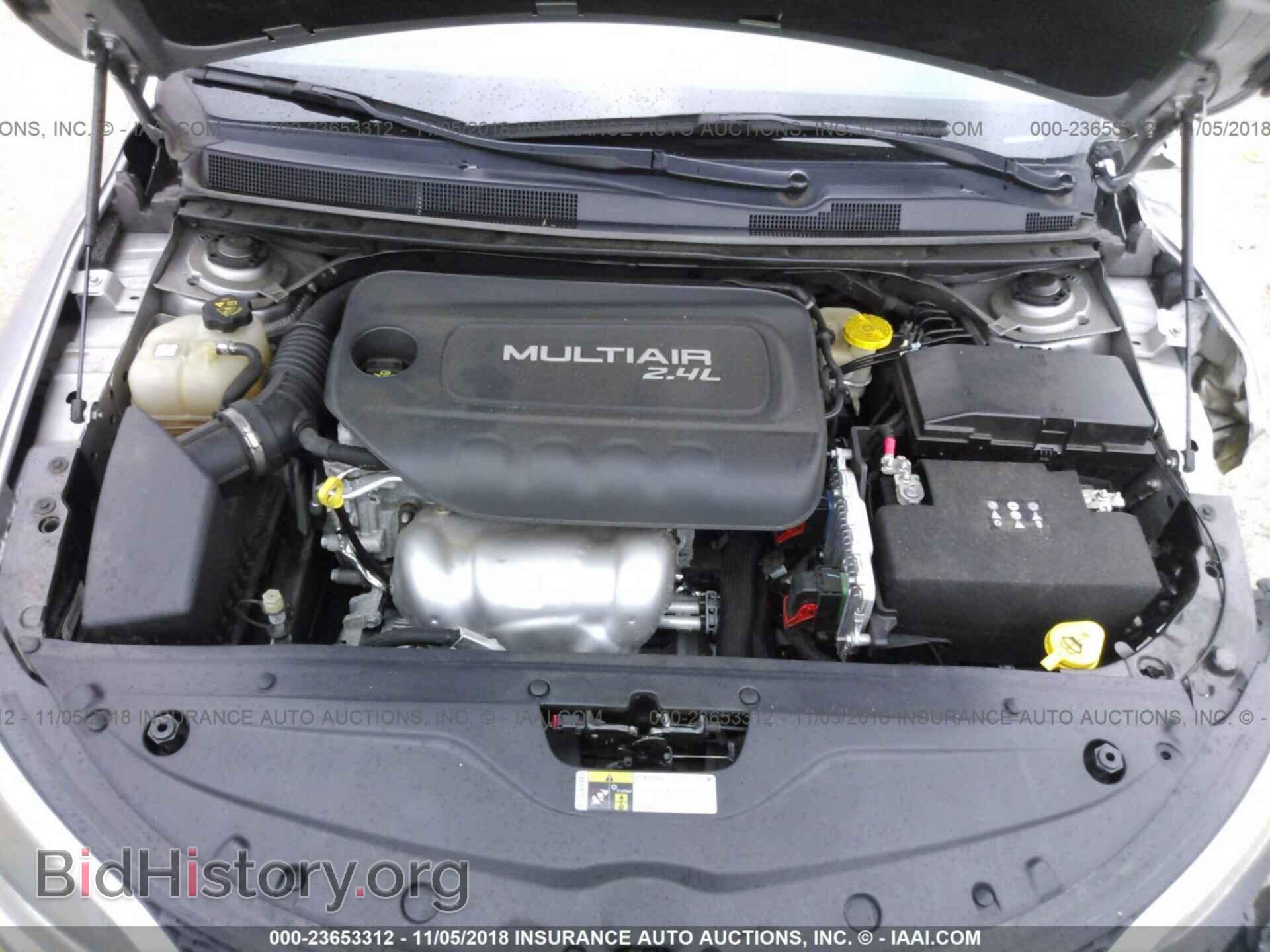 2015 CHRYSLER 200 - VIN: 1C3CCCCB5FN619017 - Photo 10