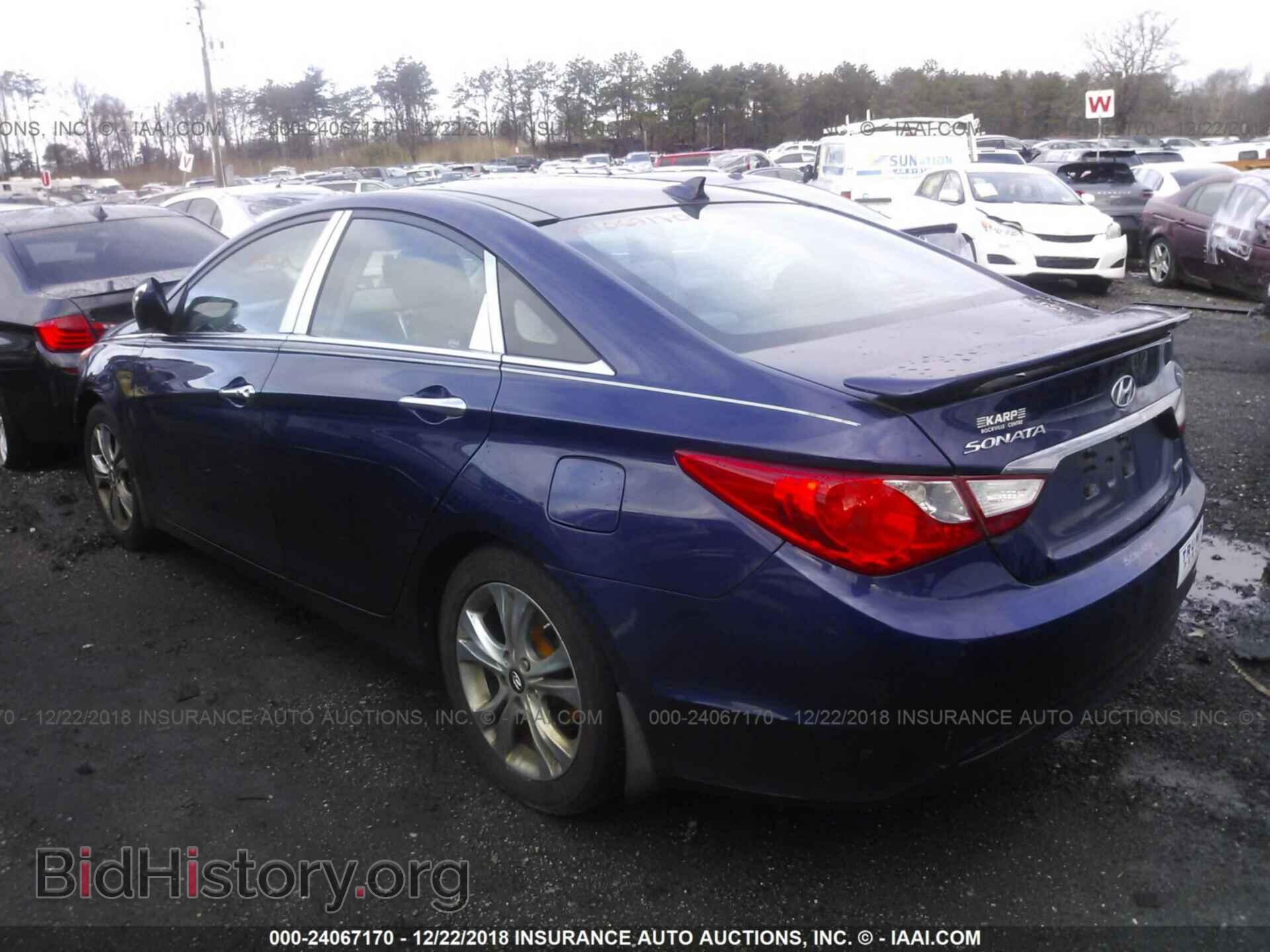 2012 Hyundai Sonata - VIN: 5NPEC4AC3CH406858 - Фото 3