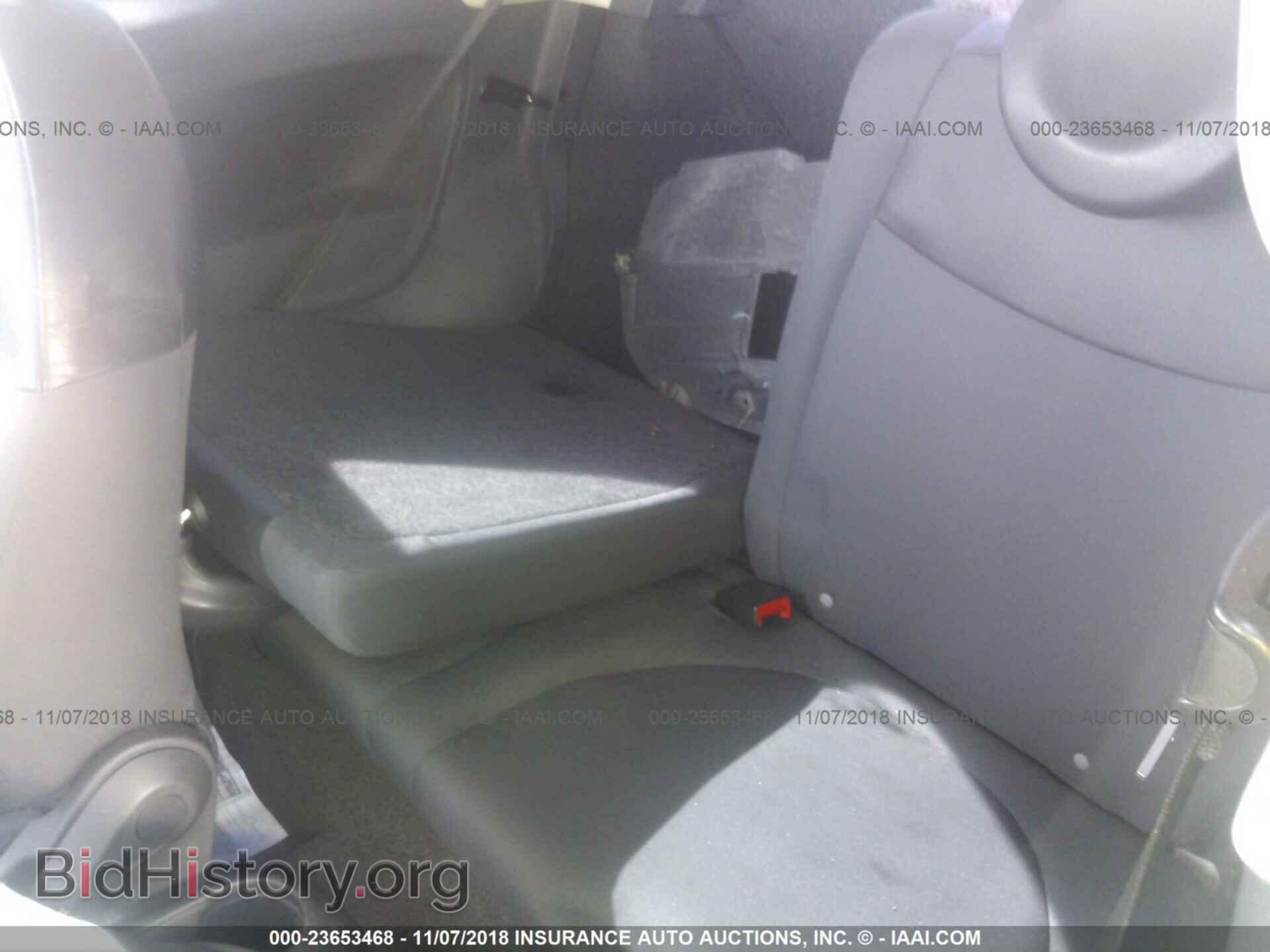 2013 FIAT 500 - VIN: 3C3CFFAR5DT606063 - Фото 8