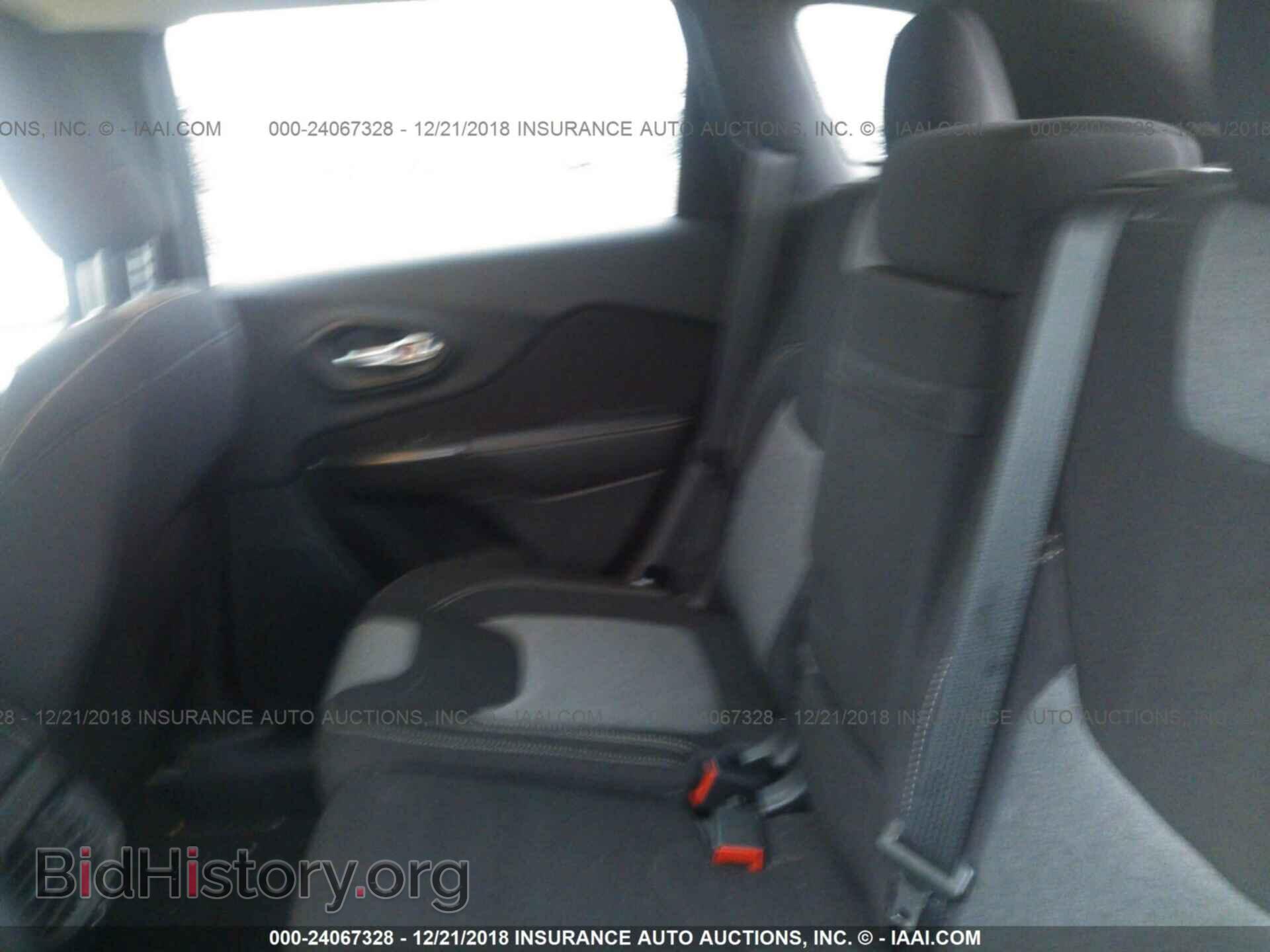 2014 JEEP CHEROKEE - VIN: 1C4PJMCB2EW226996 - Photo 8