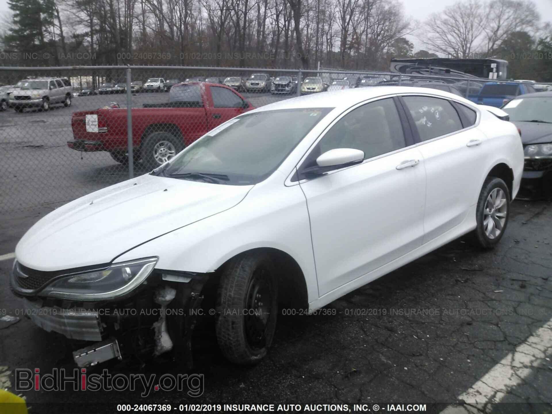2015 CHRYSLER 200 - VIN: 1C3CCCCB1FN603817 - Фото 2