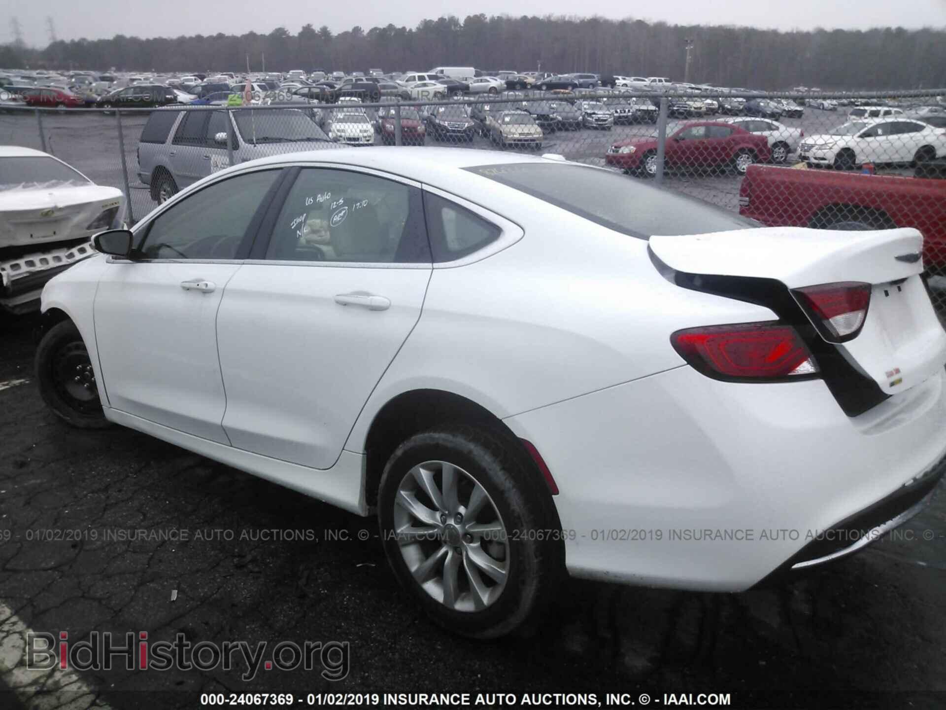 2015 CHRYSLER 200 - VIN: 1C3CCCCB1FN603817 - Фото 3