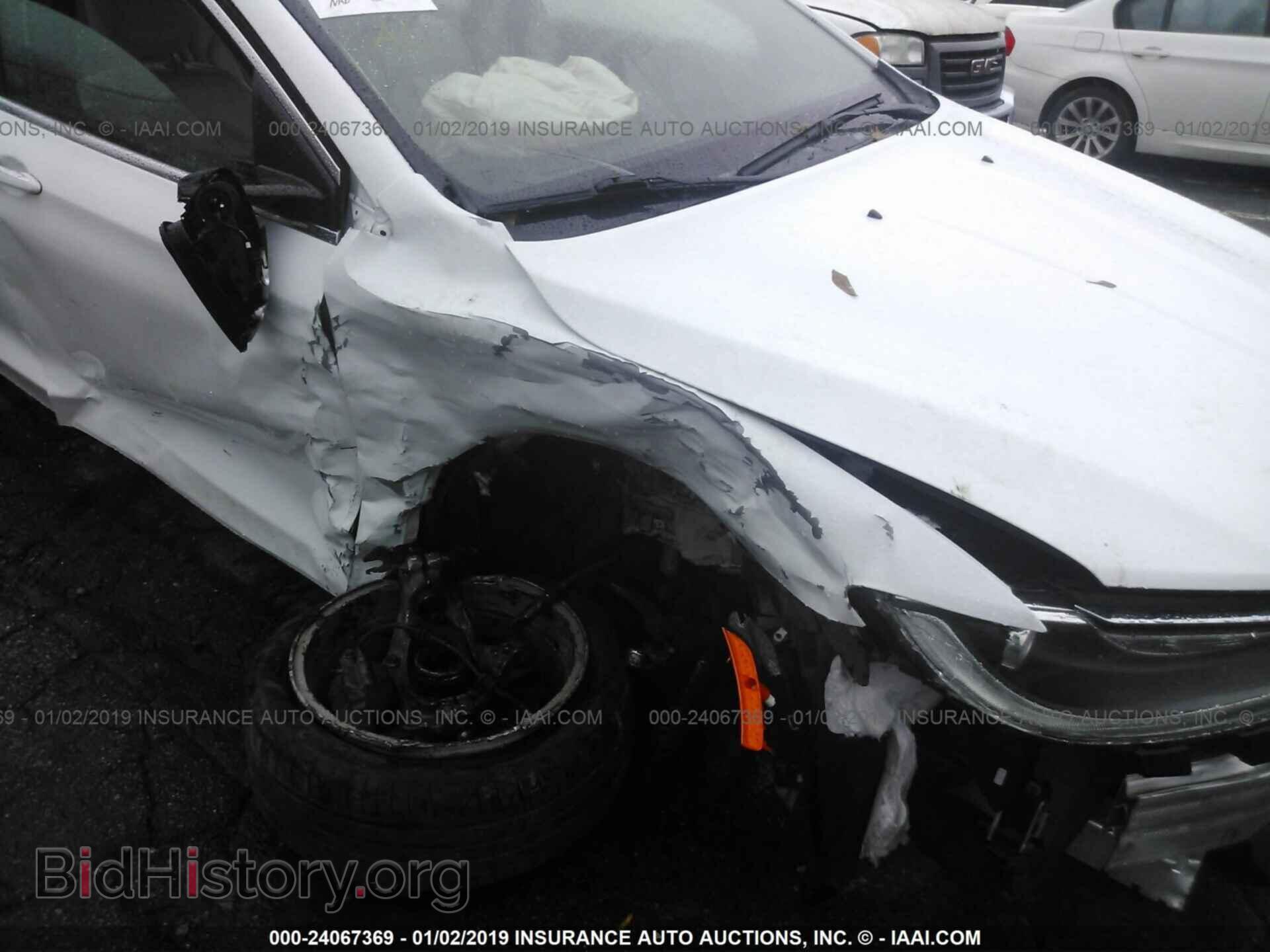 2015 CHRYSLER 200 - VIN: 1C3CCCCB1FN603817 - Фото 6