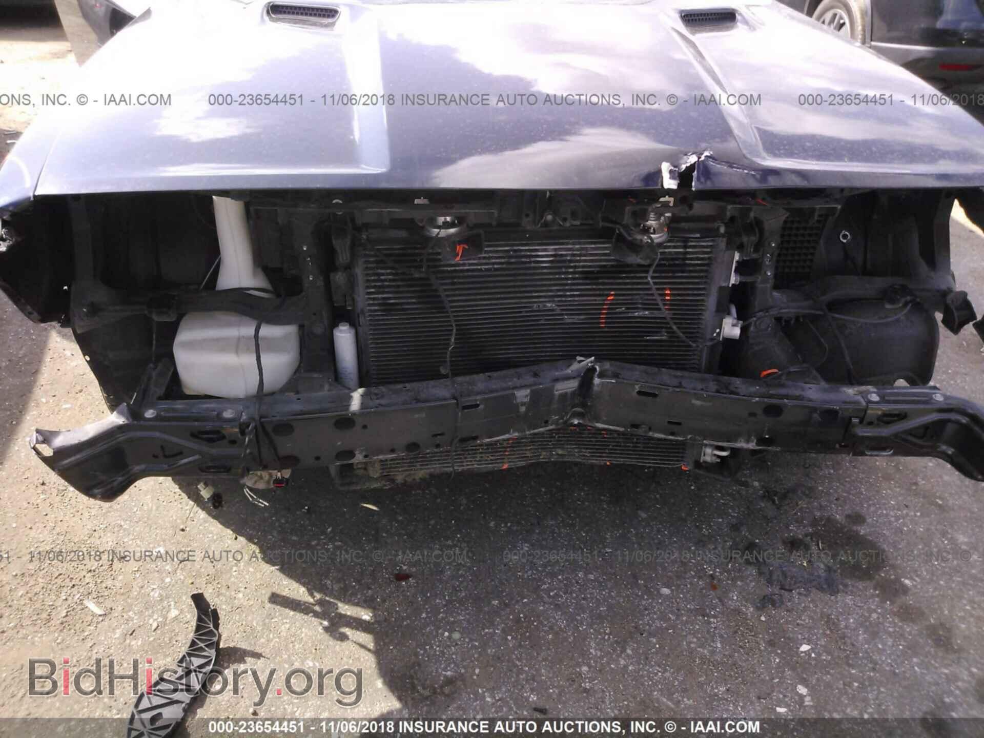2014 DODGE CHALLENGER - VIN: 2C3CDYAG2EH229962 - Фото 6