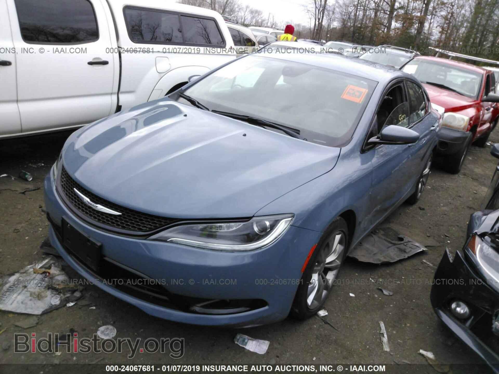 2015 CHRYSLER 200 - VIN: 1C3CCCBG2FN643918 - Photo 2