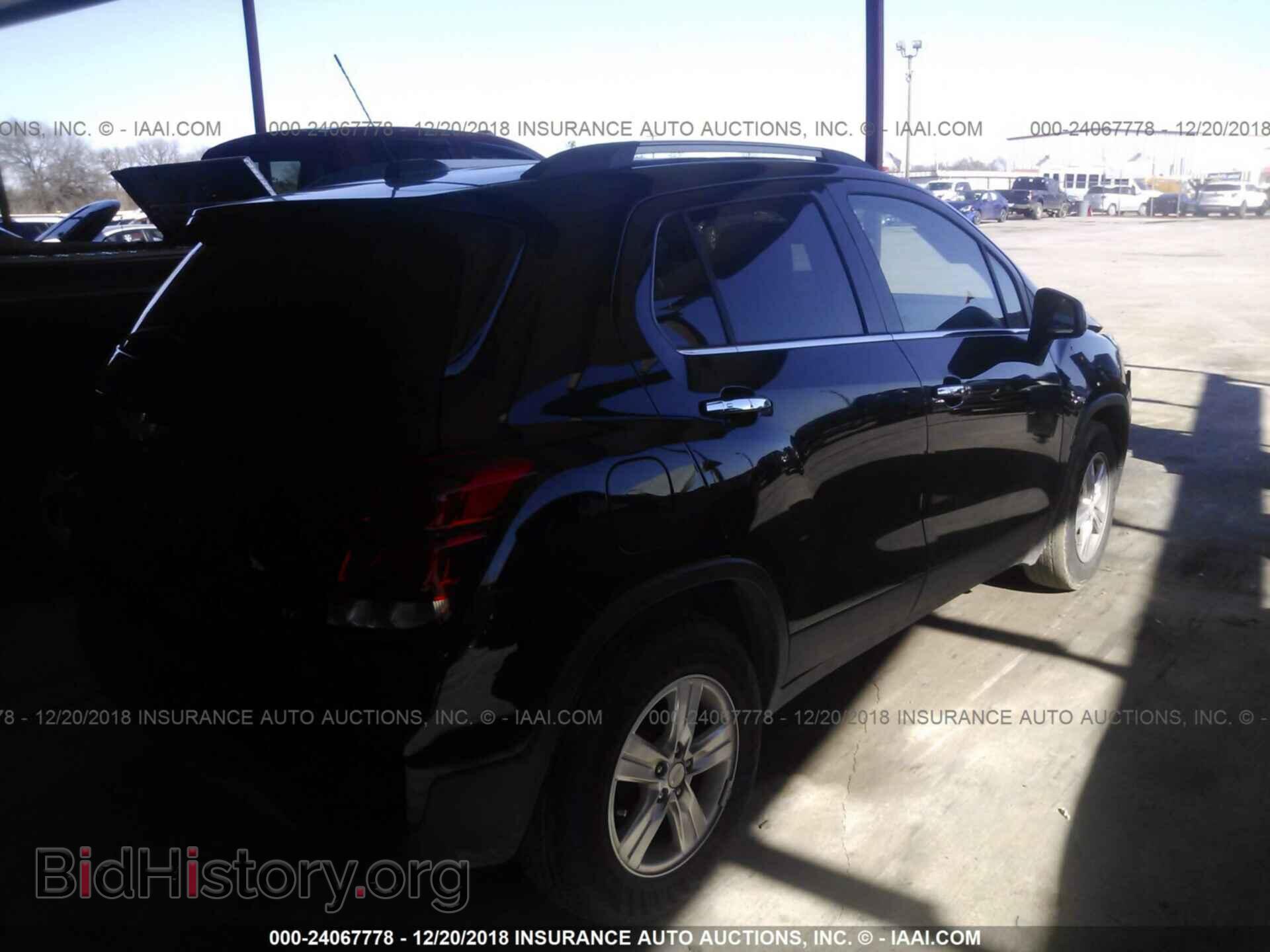 2017 CHEVROLET TRAX - VIN: 3GNCJLSB3HL289472 - Photo 4