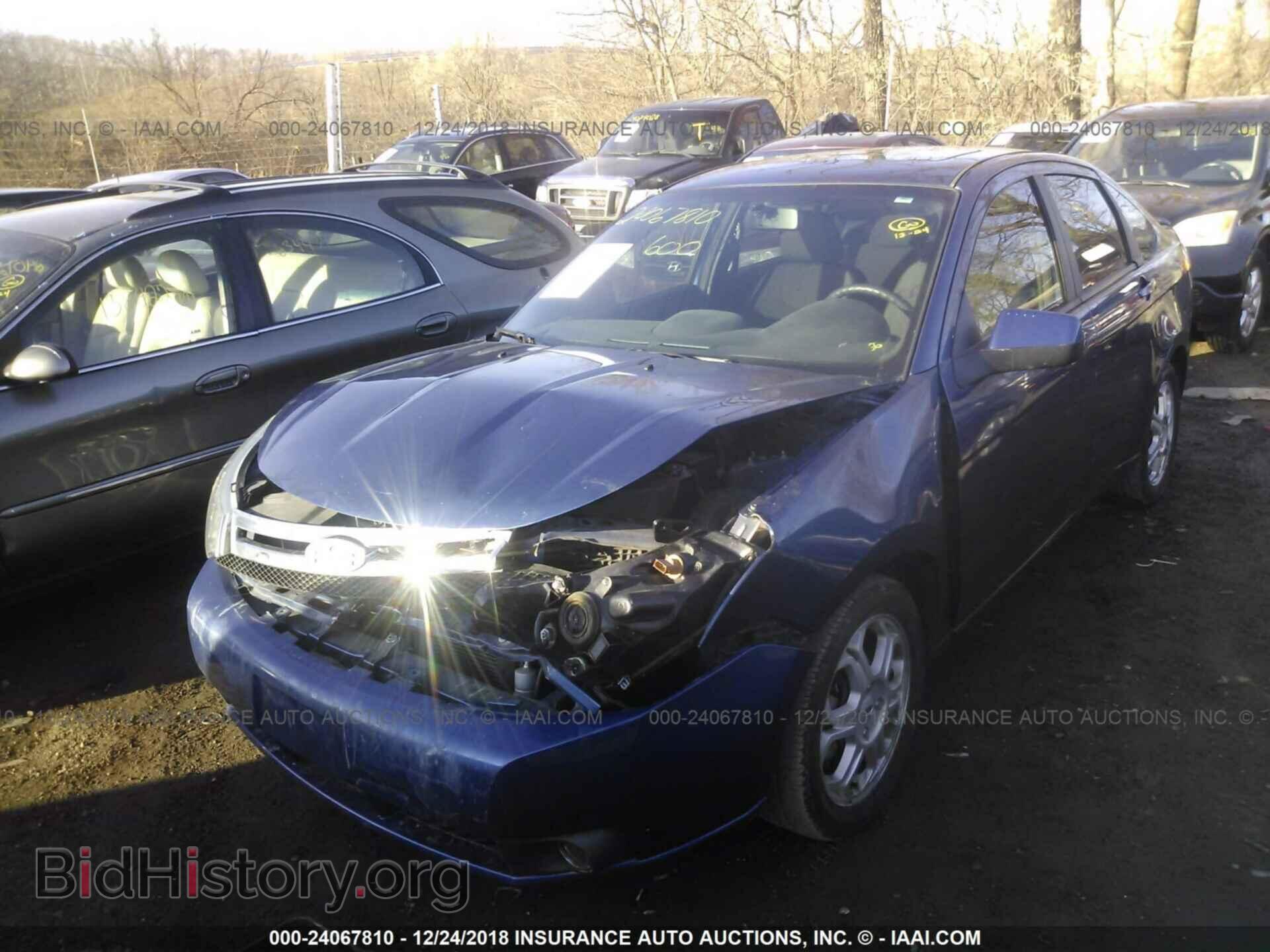 2009 FORD FOCUS - VIN: 1FAHP36N59W117589 - Фото 2