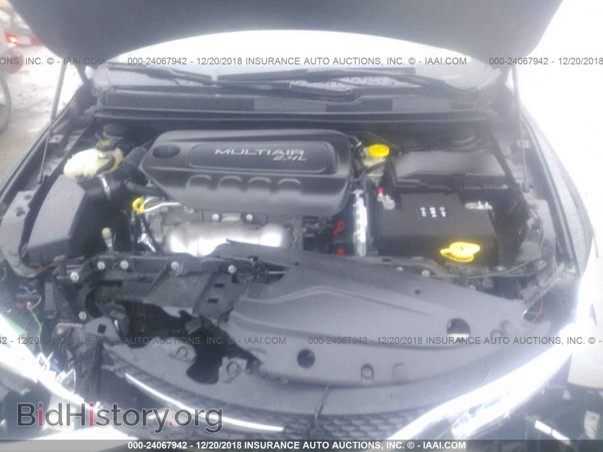 2015 CHRYSLER 200 - VIN: 1C3CCCAB1FN688564 - Photo 10
