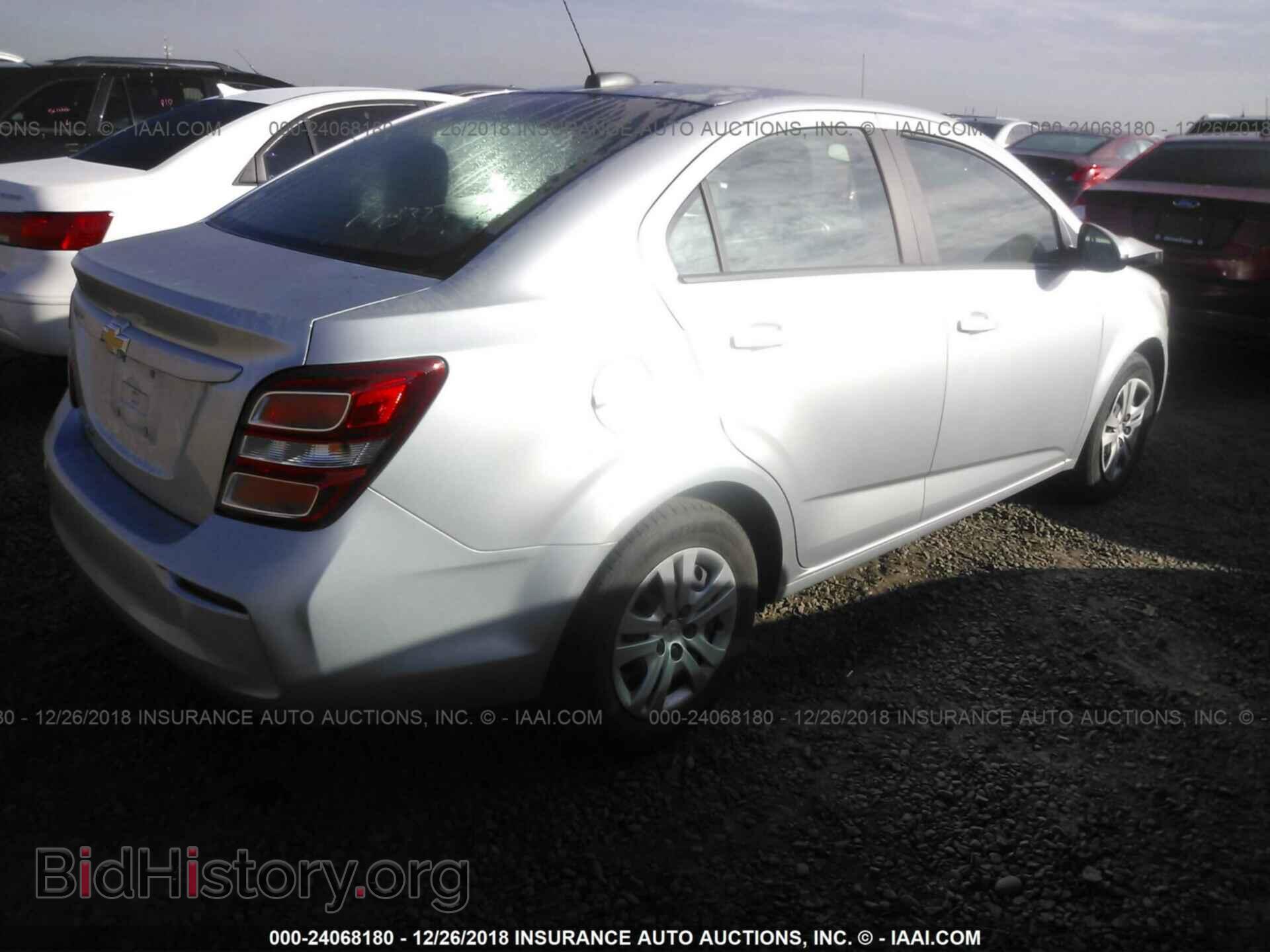 2017 CHEVROLET SONIC - VIN: 1G1JB5SG9H4178377 - Фото 4