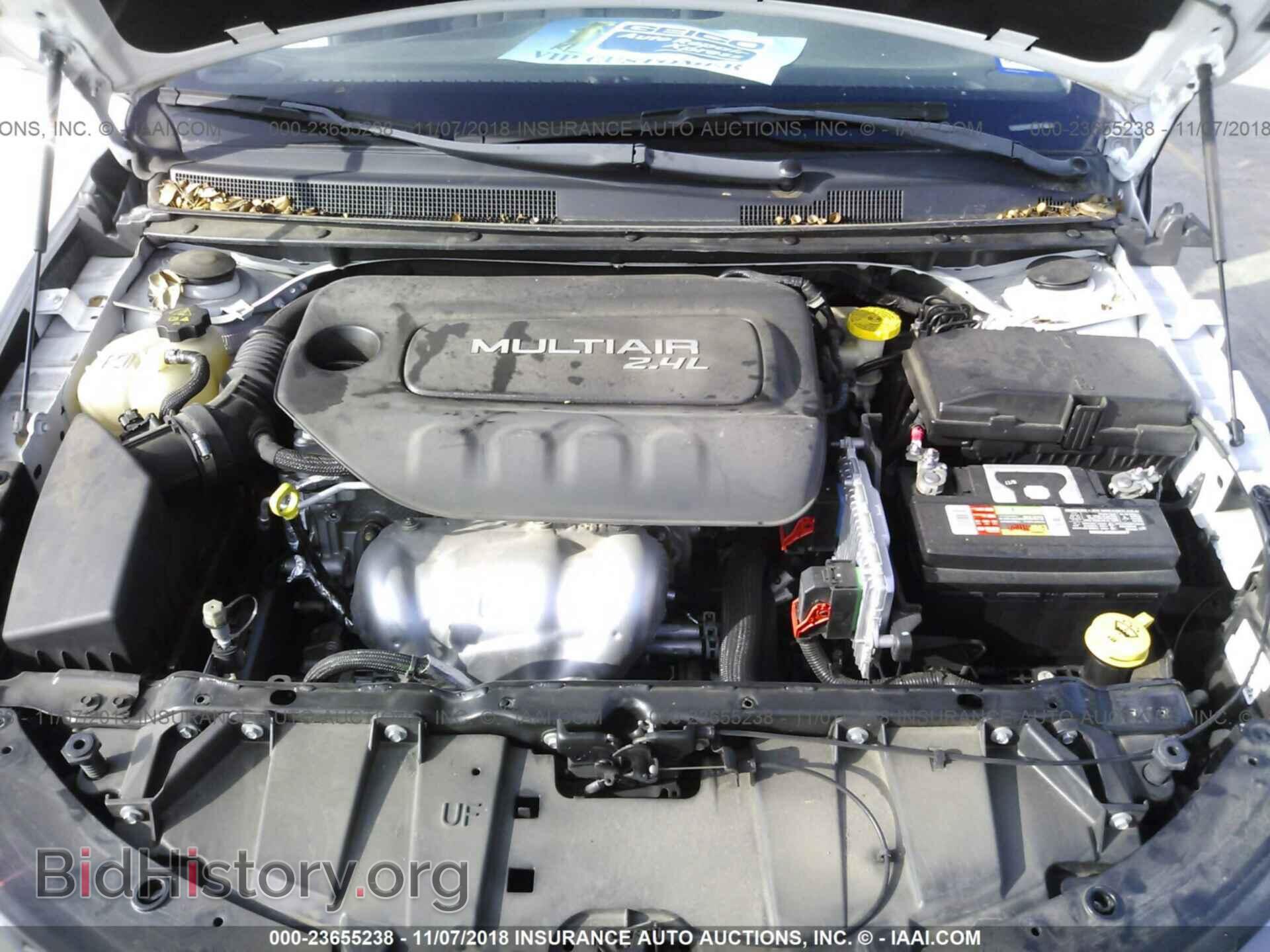 2015 CHRYSLER 200 - VIN: 1C3CCCAB4FN715806 - Photo 10