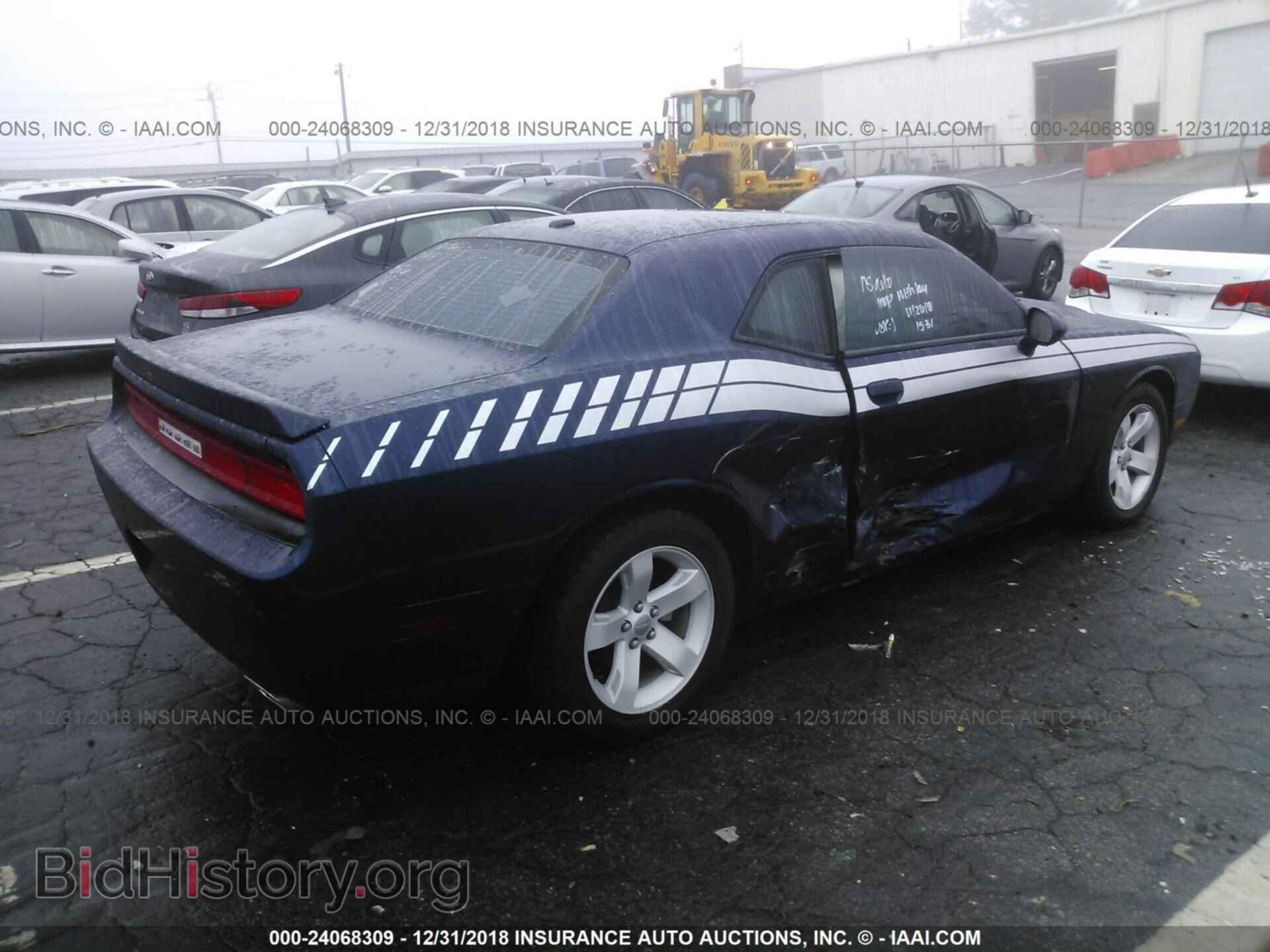 2014 DODGE CHALLENGER - VIN: 2C3CDYAG0EH299606 - Фото 4