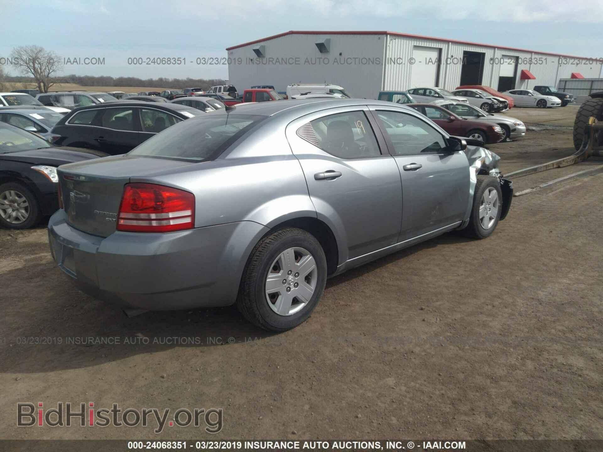 2010 DODGE AVENGER - VIN: 1B3CC4FB8AN151095 - Фото 4